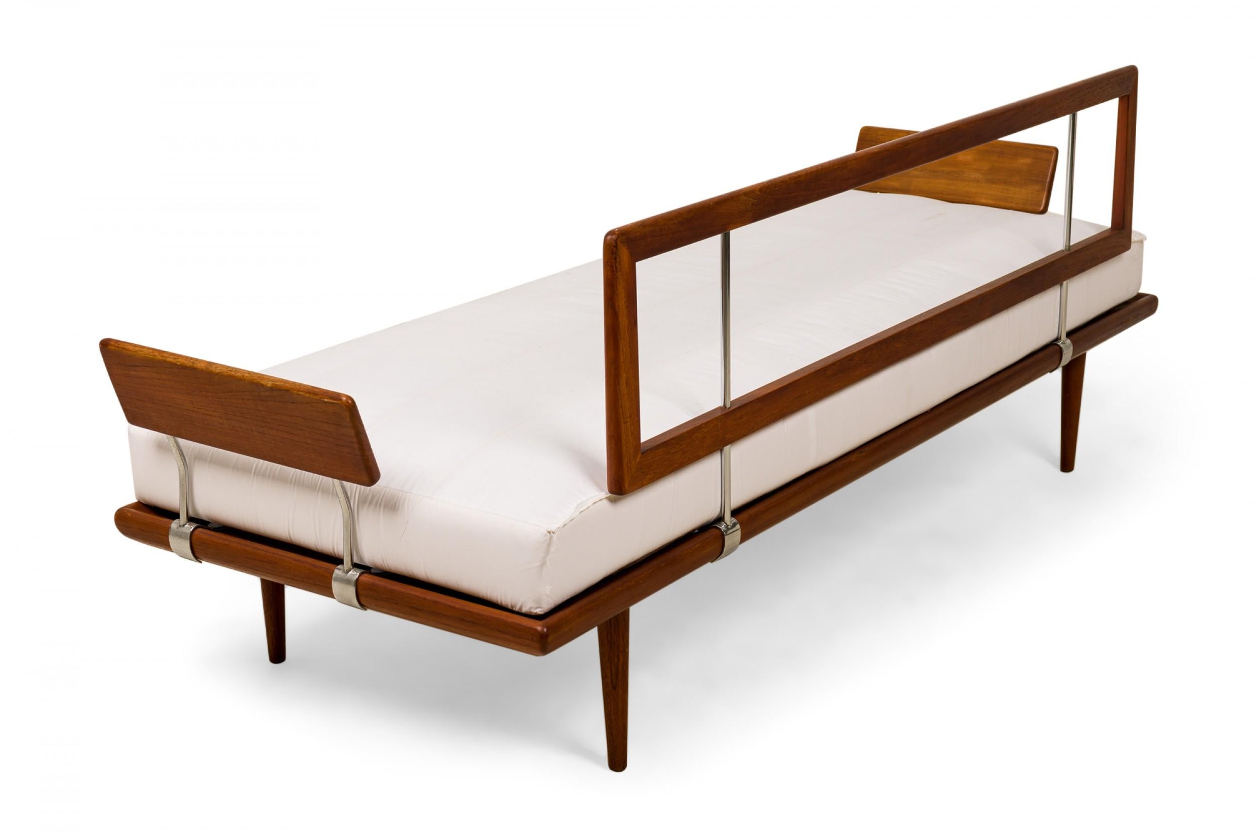 Peter Hvidt & Orla Mølgaard-Nielsen Danish 'Minerva' Paddle Arm Teak Sofa In Good Condition For Sale In New York, NY