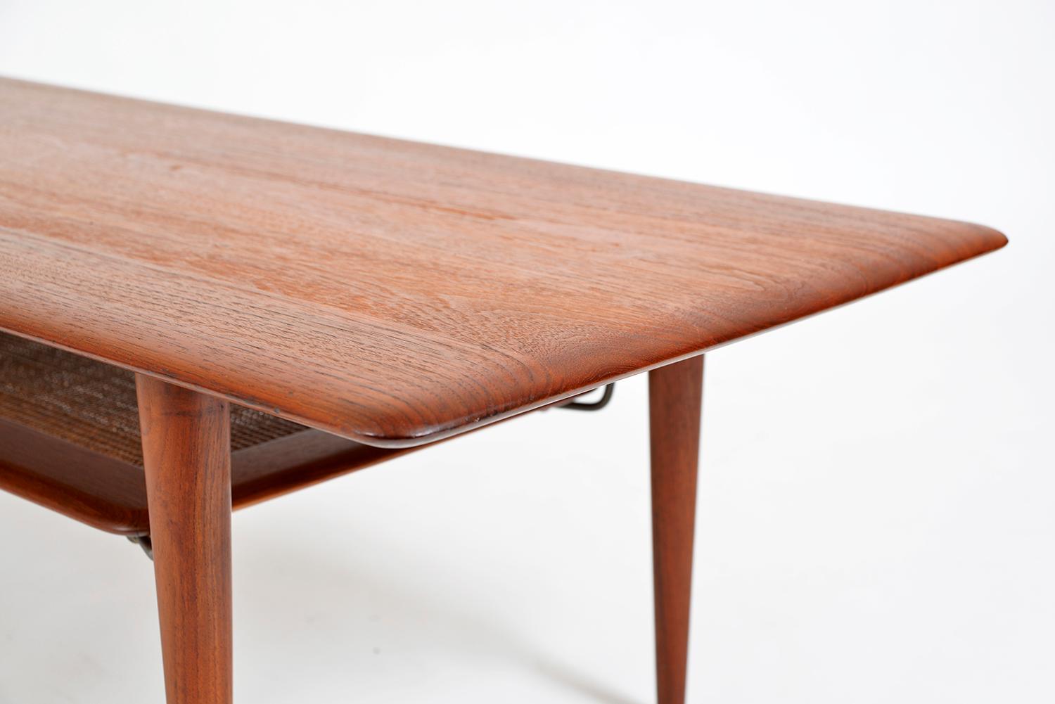 Peter Hvidt Orla Mølgaard Nielsen Danish Teak Coffee Table FD-516 France & Son 4