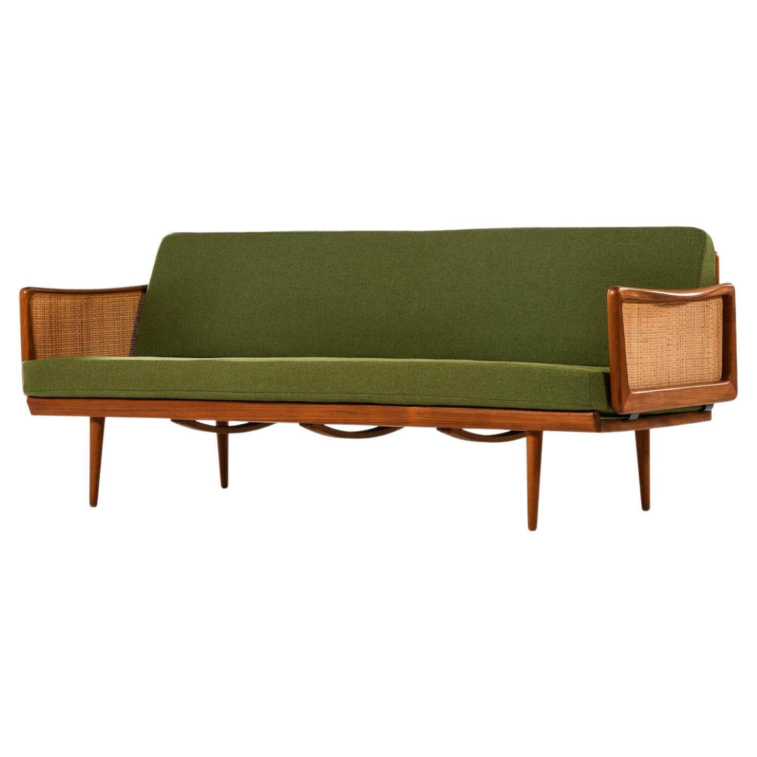 Peter Hvidt & Orla Mølgaard-Nielsen Daybed / Sofa Produced by France & Son For Sale