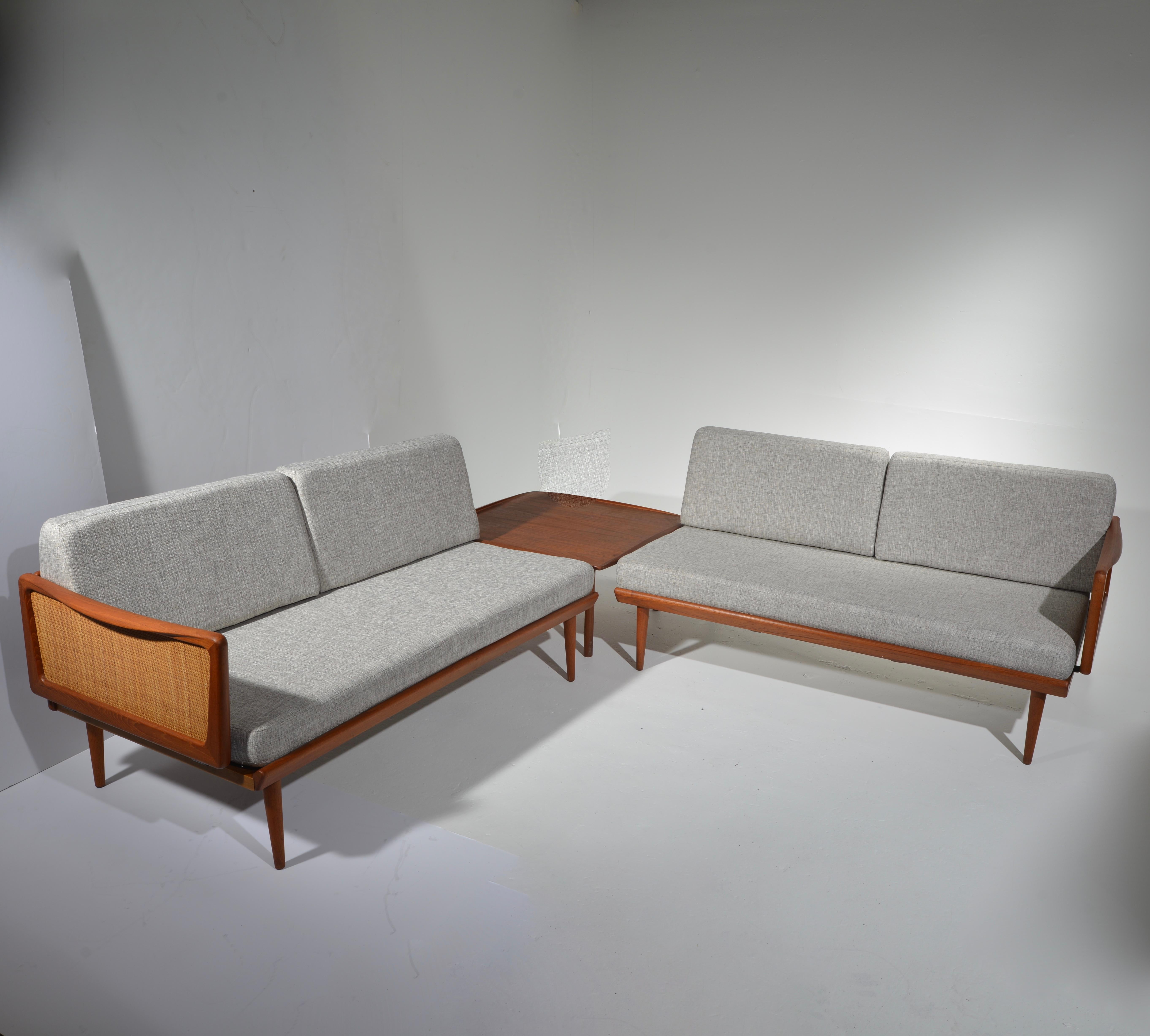Mid-20th Century Peter Hvidt & Orla Mølgaard-Nielsen FD451 2 Section Sofa and Daybed 