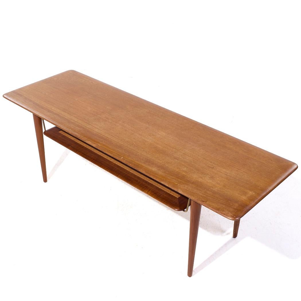 Peter Hvidt & Orla Mølgaard-Nielsen pour France Sons FD 516 MCM Table basse en teck en vente 2