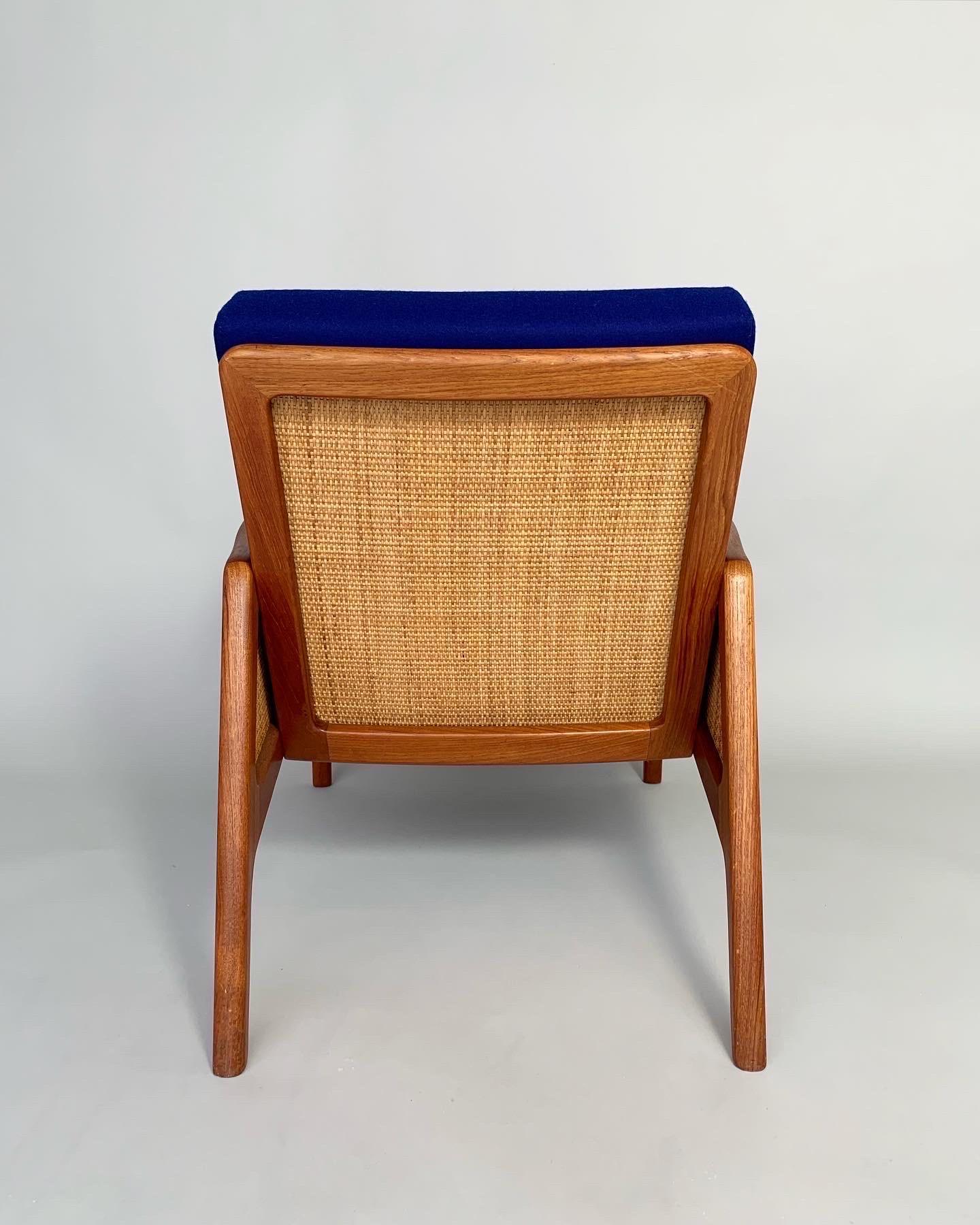 Peter Hvidt & Orla Mølgaard-Nielsen Lounge Chair FD-151 Teak Cane In Good Condition In Basel, BS