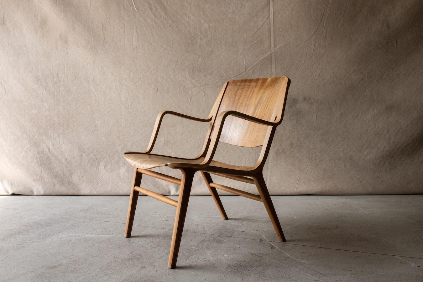 Vintage Peter Hvidt & Orla Mølgaard Nielsen lounge chair, Model Ax, circa 1960. Teak and beech construction with nice wear and patina.

We don't have the time to write an extensive description on each of our pieces. We prefer to speak directly with