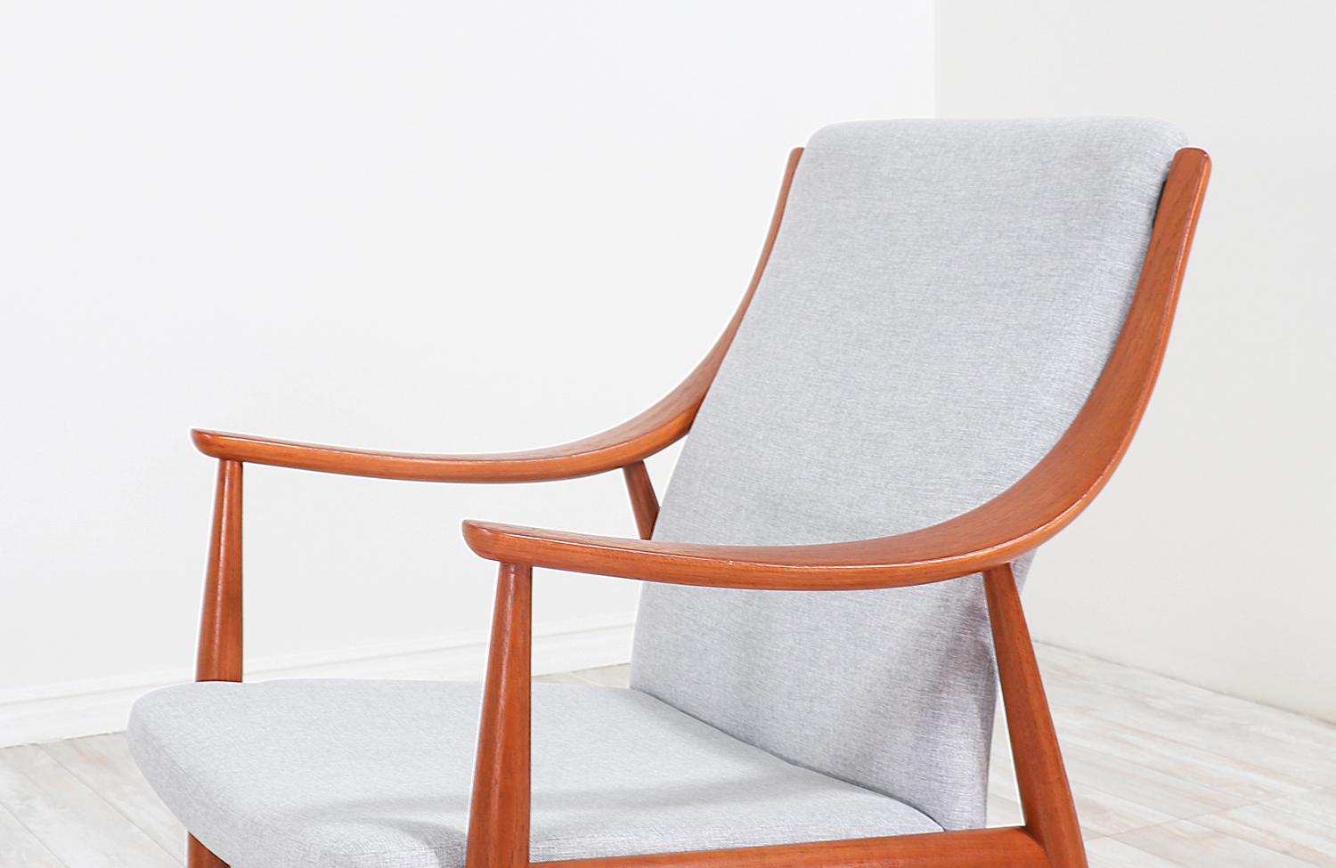 Peter Hvidt & Orla Mølgaard-Nielsen Lounge Chairs for France & Søn For Sale 3