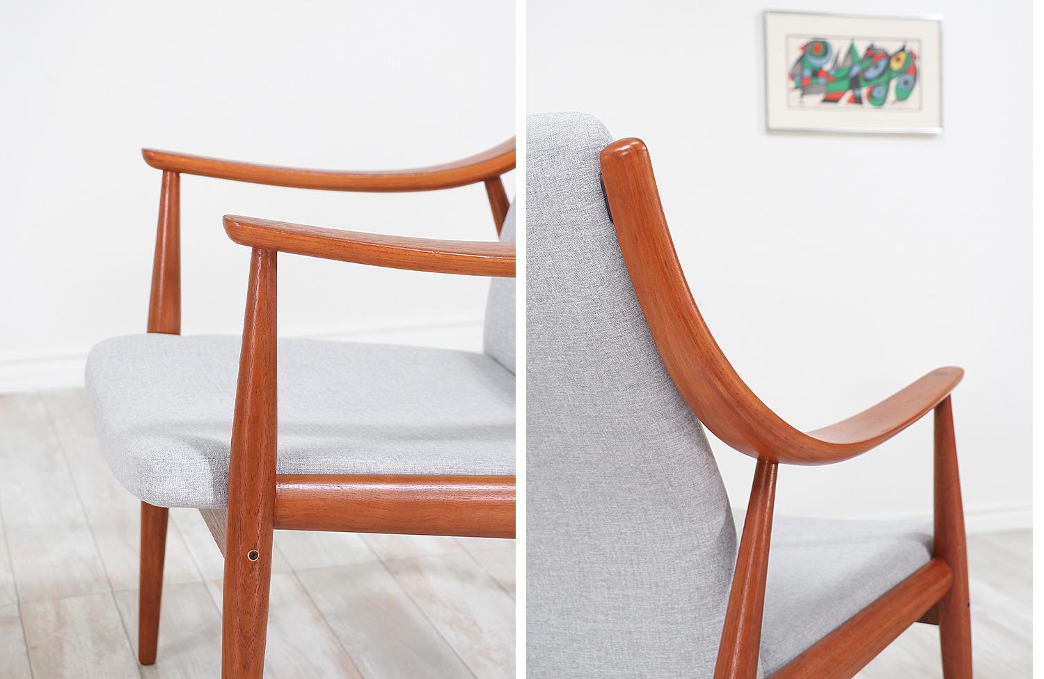 Peter Hvidt & Orla Mølgaard-Nielsen Lounge Chairs for France & Søn For Sale 7