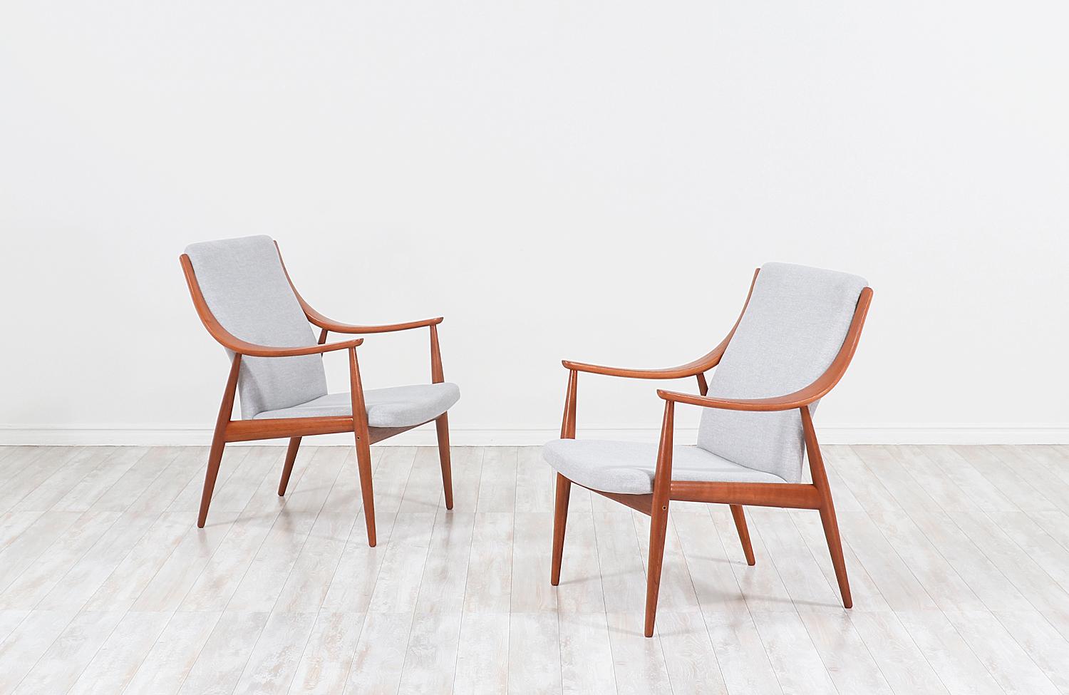 Peter Hvidt & Orla Mølgaard-Nielsen Lounge Chairs for France & Søn In Excellent Condition For Sale In Los Angeles, CA