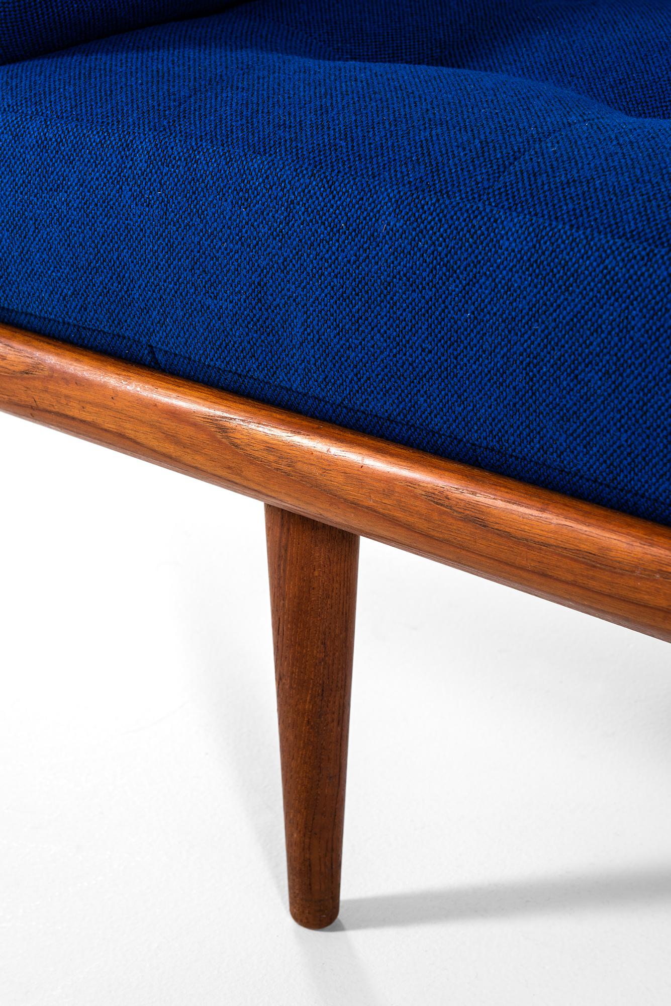 Scandinavian Modern Peter Hvidt & Orla Mølgaard-Nielsen Minerva Sofa by France & Daverkosen