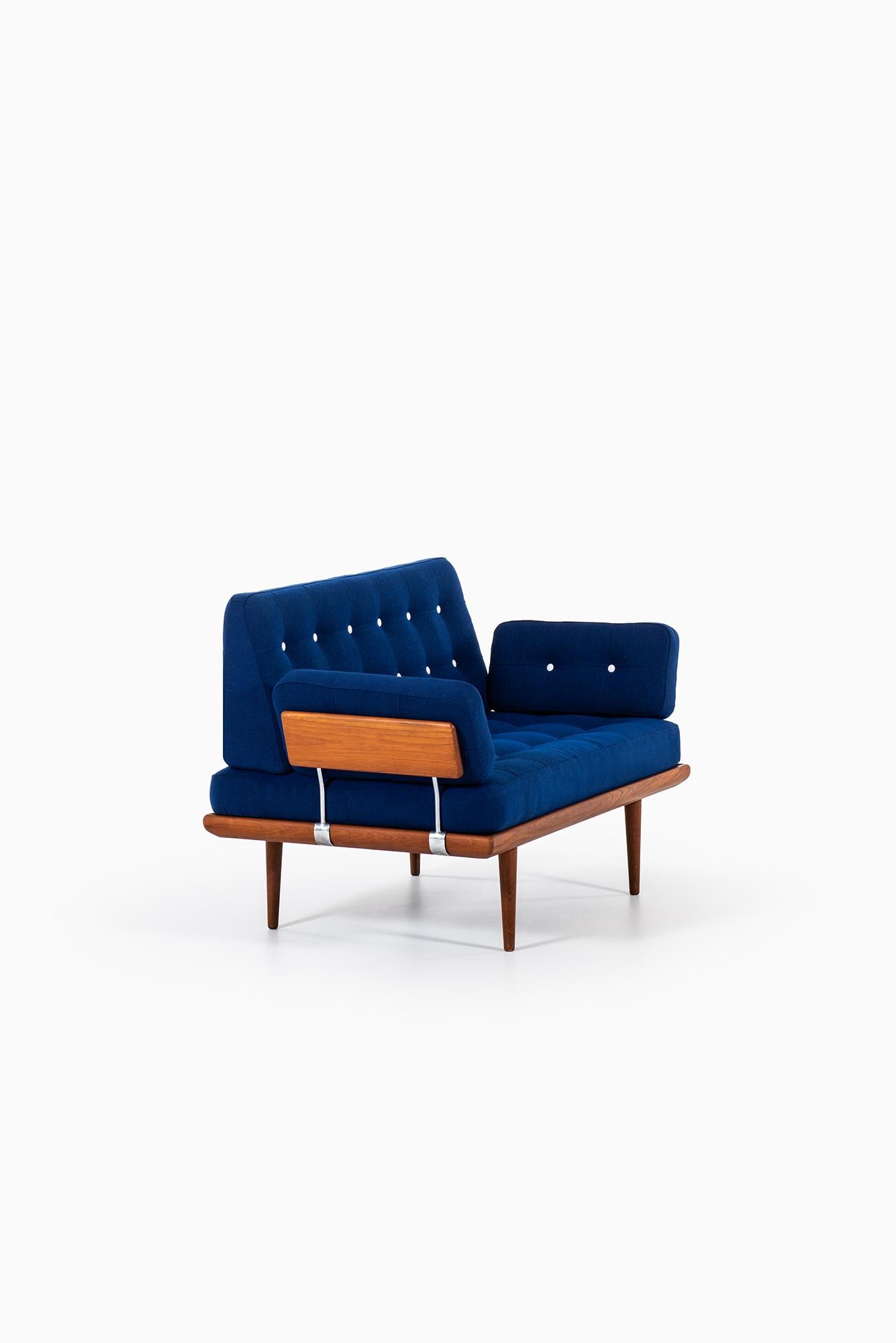 Das Minerva-Sofa von France & Daverkosen von Hvidt & Orla Mlgaard-Nielsen im Angebot 2