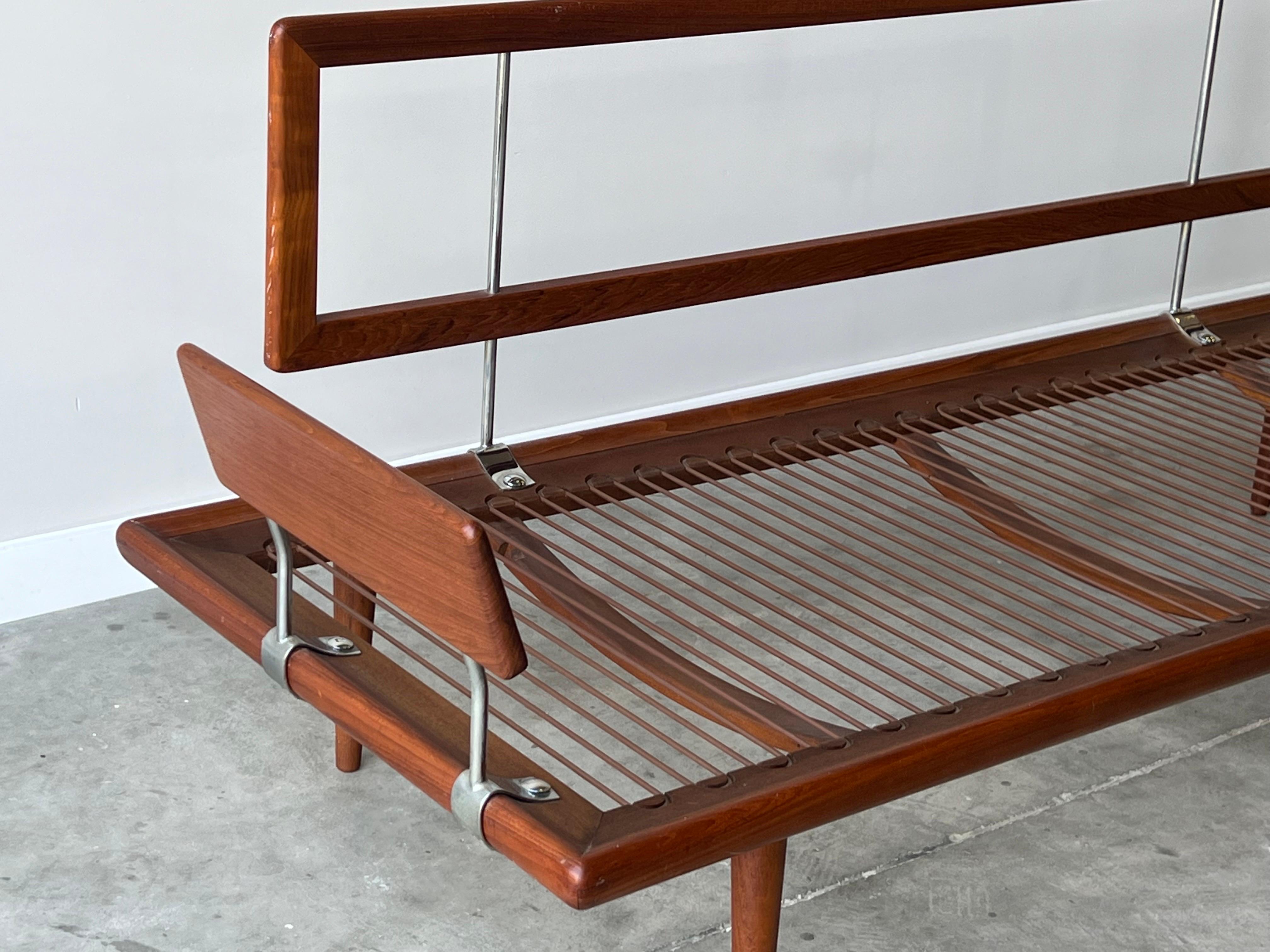 Peter Hvidt & Orla Mølgaard-Nielsen “Minerva” Sofa 2