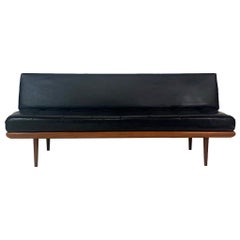 Peter Hvidt & Orla Mølgaard Nielsen "Minerva" Sofa France & Sons Illums Bolighus