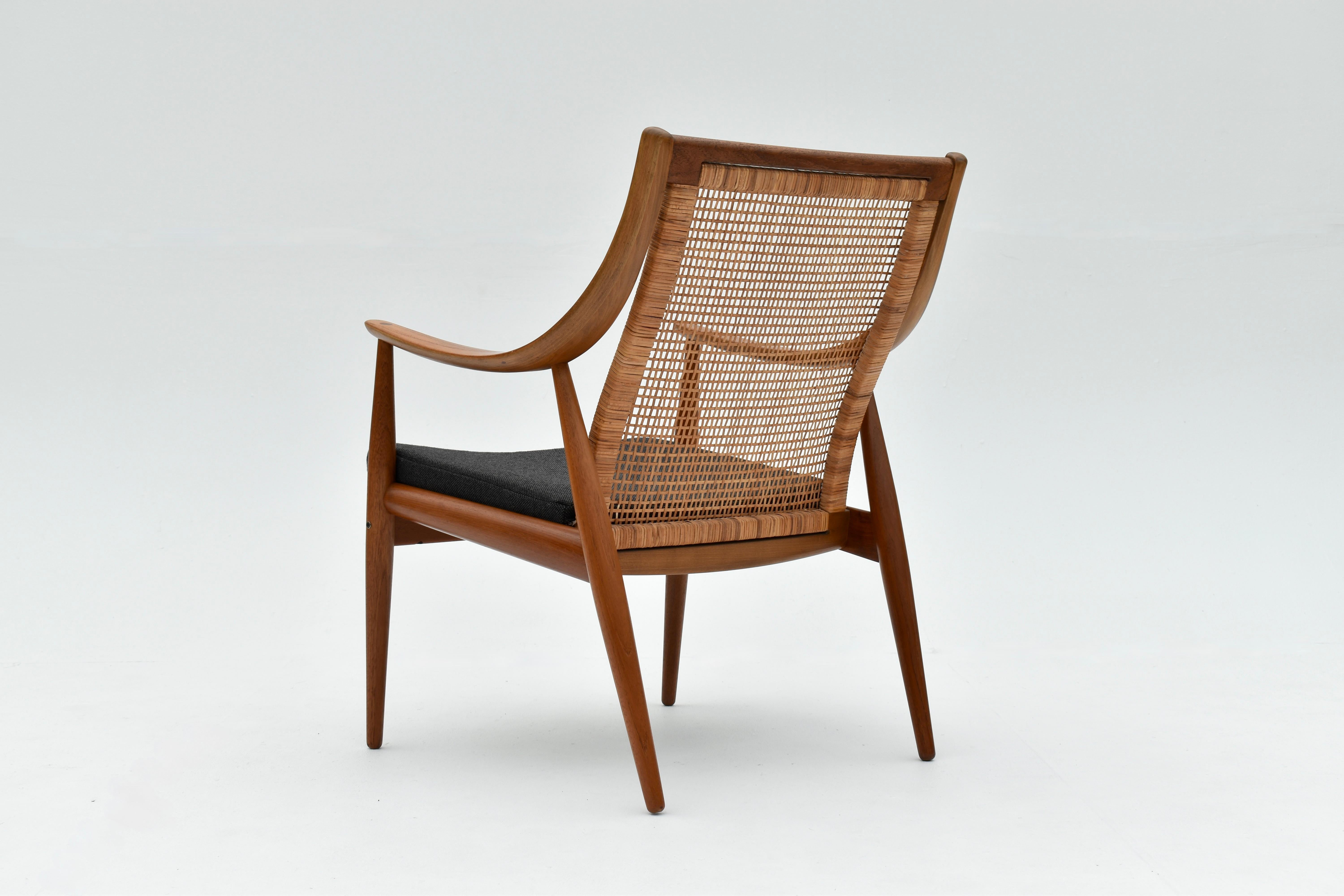 Peter Hvidt & Orla Mølgaard Nielsen Model 147 Lounge Chair For France & Son 3