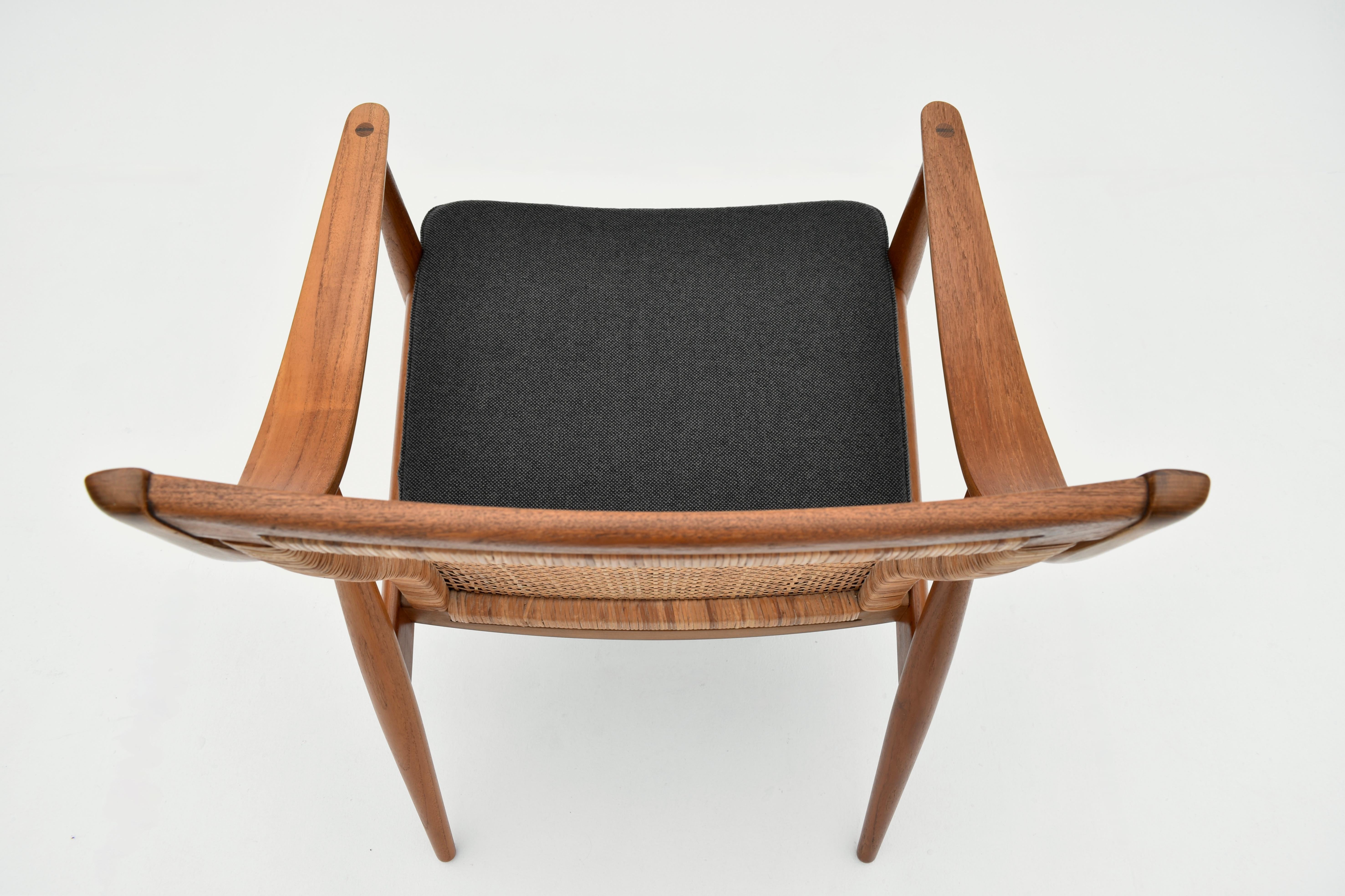 Peter Hvidt & Orla Mølgaard Nielsen Model 147 Lounge Chair For France & Son 5