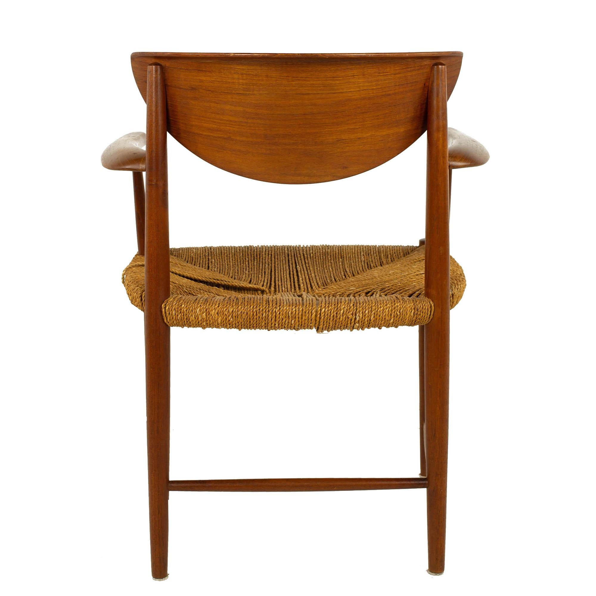 Peter Hvidt Orla Mølgaard Nielsen Model 316 for Soborg MCM Teak Dining Chairs 6 7