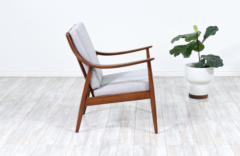 Mid-Century Modern Peter Hvidt & Orla Mølgaard-Nielsen Model FD-146 Lounge Chair For Sale
