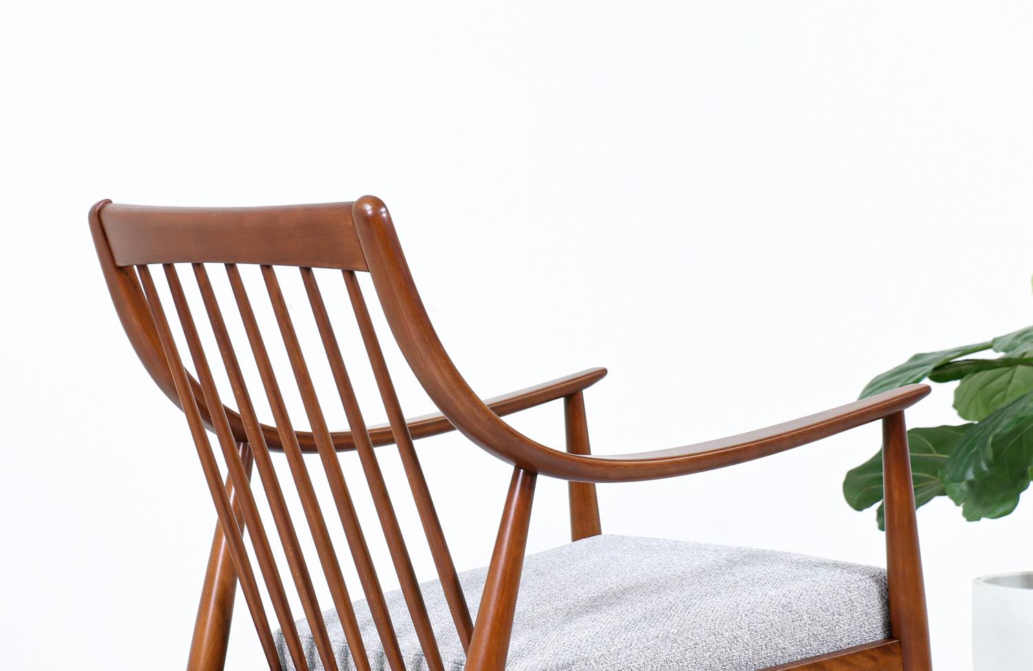 Mid-Century Modern Expertly Restored -Peter Hvidt & Orla Mølgaard-Nielsen Model FD-146 Lounge Chair For Sale