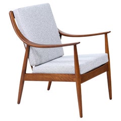 Vintage Peter Hvidt & Orla Mølgaard-Nielsen Model FD-146 Lounge Chair