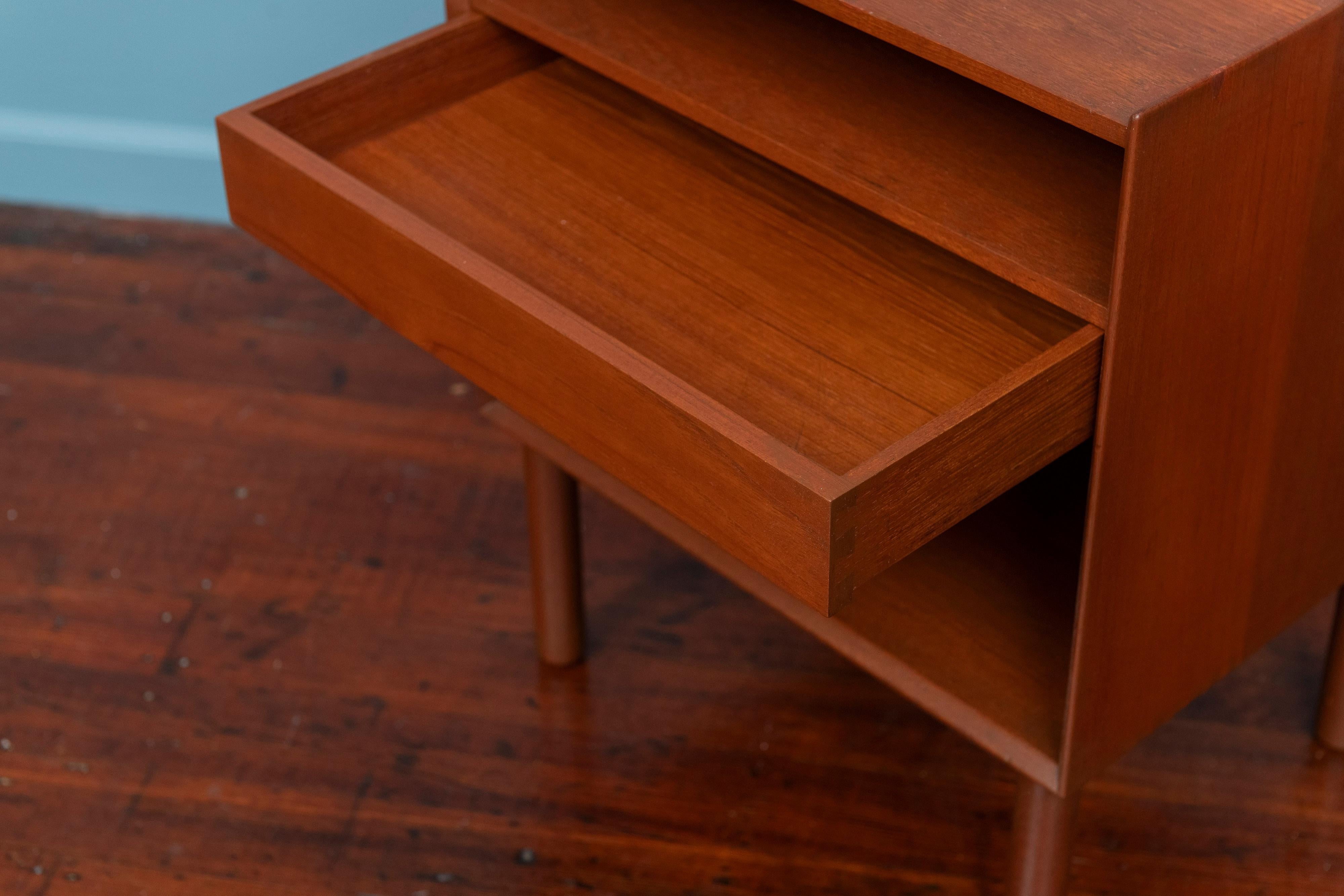 Peter Hvidt & Orla Mølgaard-Nielsen Nightstand In Good Condition In San Francisco, CA