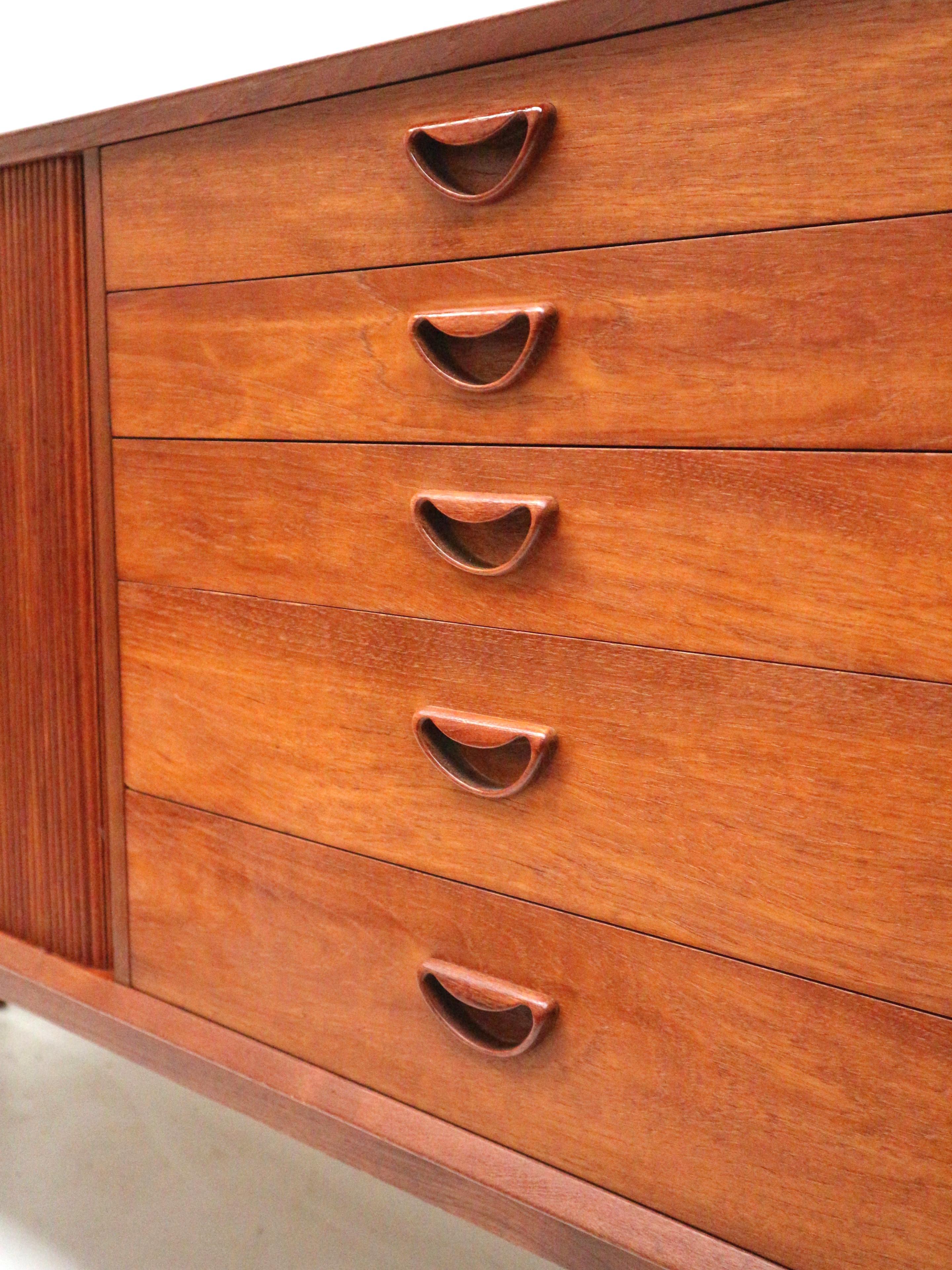 Legno Credenza di Peter Hvidt & Orla Mølgaard-Nielsen per Søborg Mobler in vendita