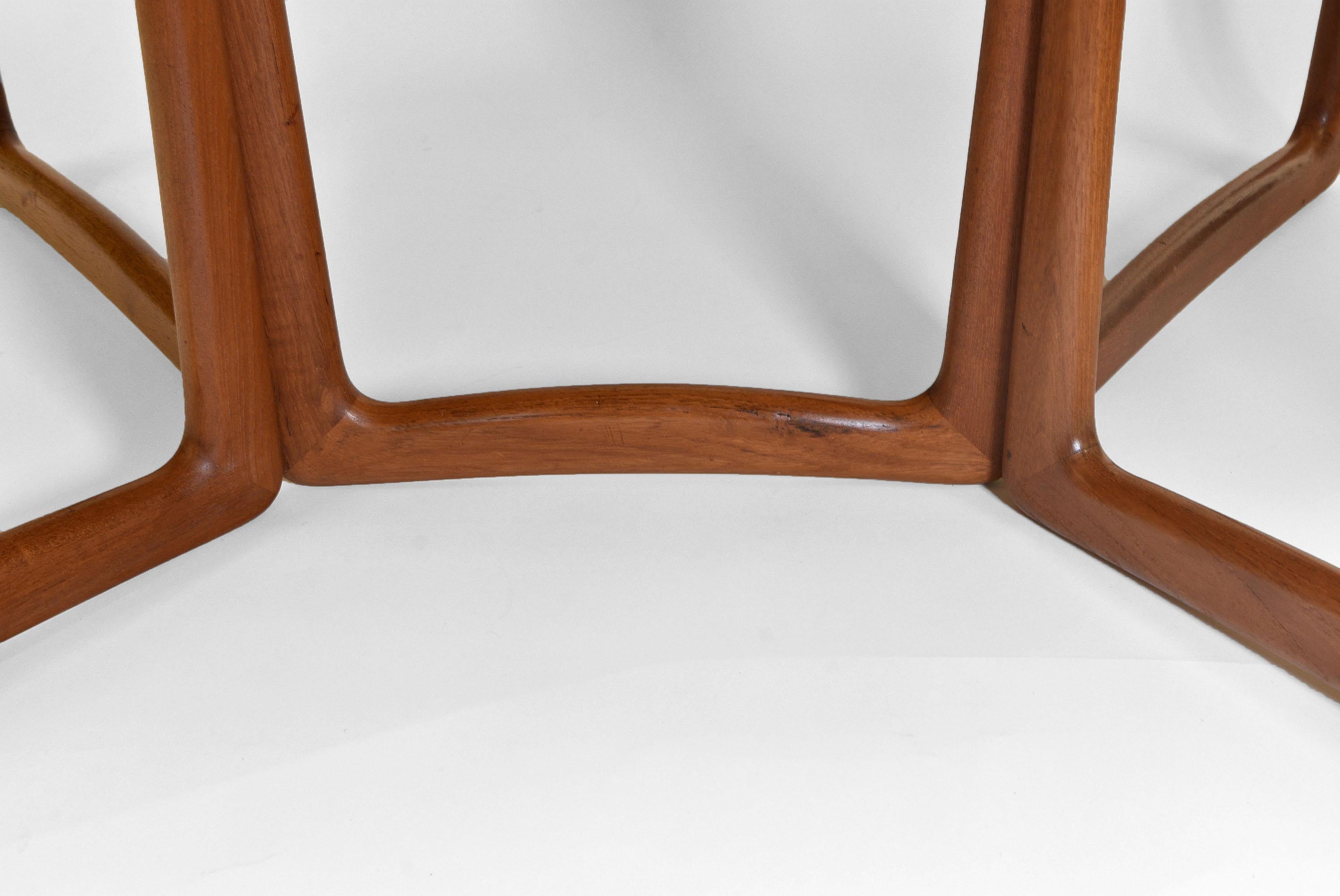 Peter Hvidt & Orla Mølgaard Nielsen Teak Drop Leaf Dining Table For France & Son 3