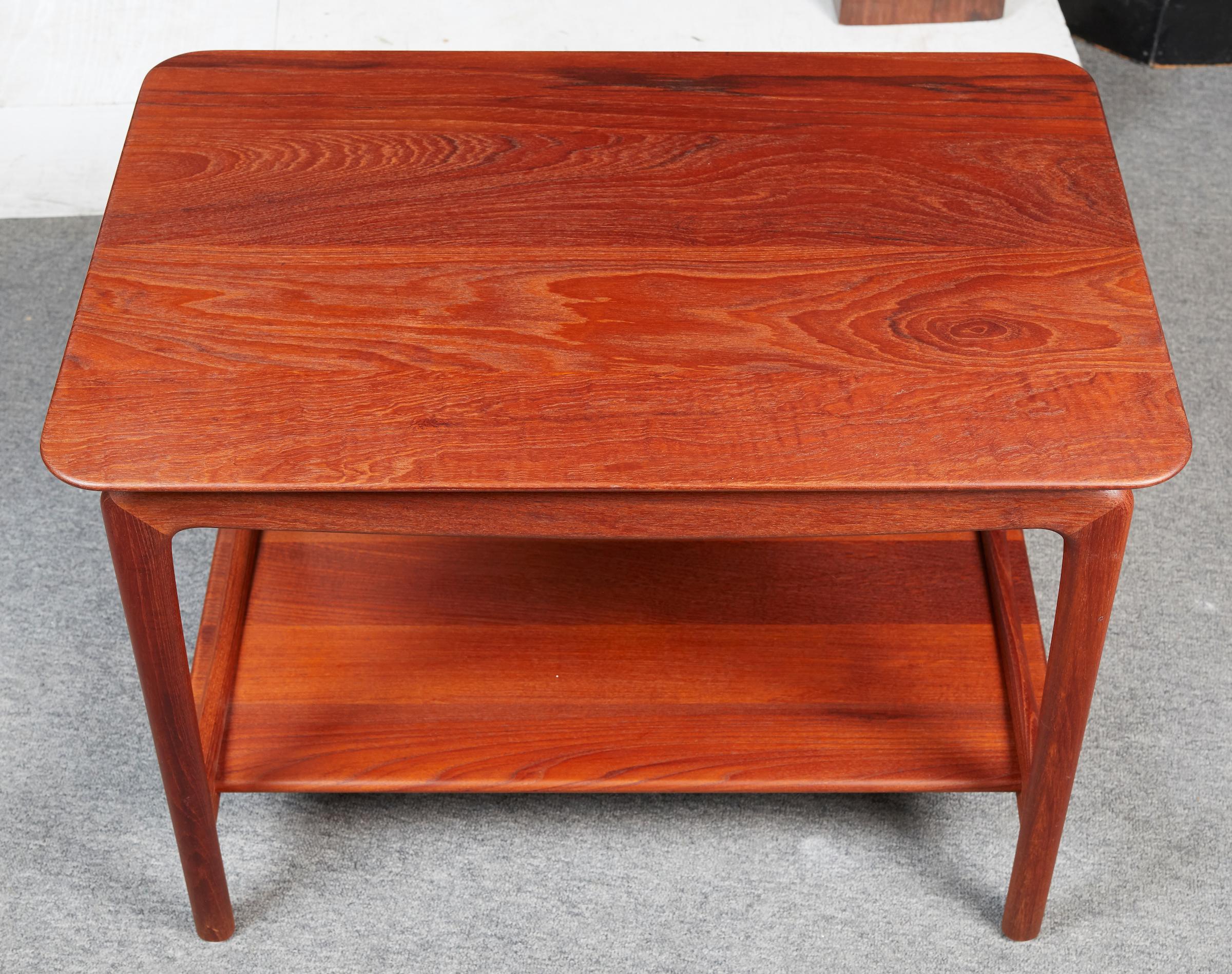 Peter Hvidt & Orla Mølgaard-Nielsen Teak Side Table for France & Daverkosen For Sale 2