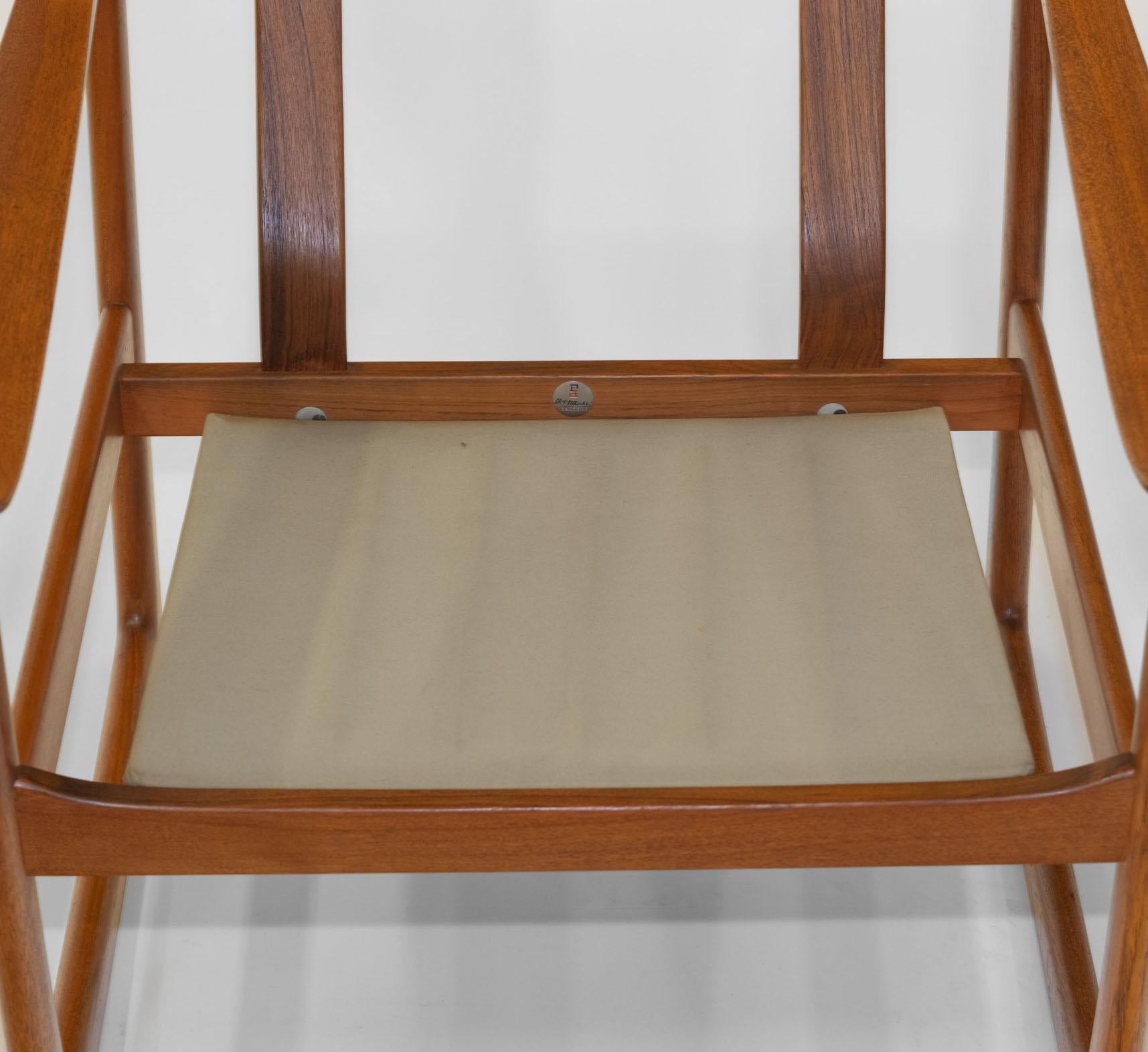 Peter Hvidt & Orla Mølgaard Teak Lounge Chair For France & Son Model Fd 130 For Sale 6