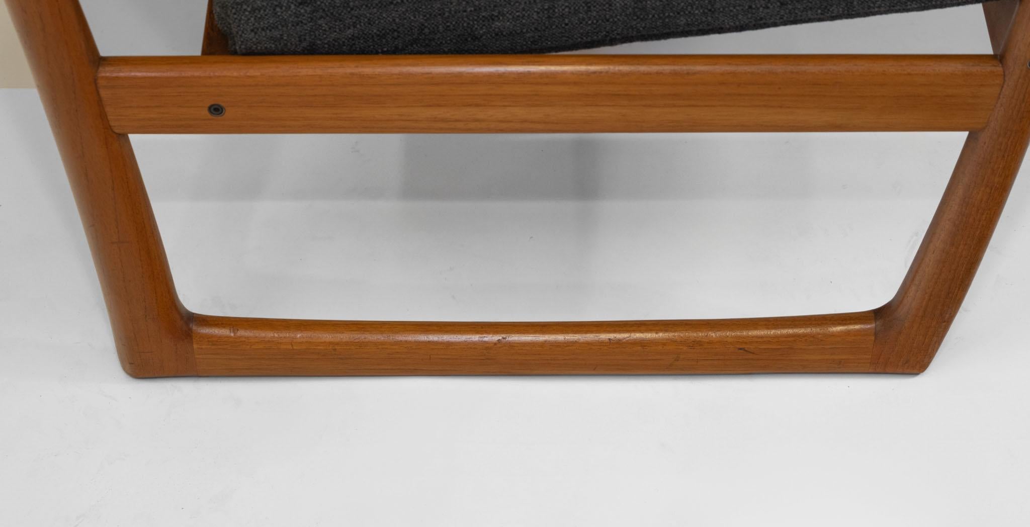 Wool Peter Hvidt & Orla Mølgaard Teak Lounge Chair For France & Son Model Fd 130 For Sale