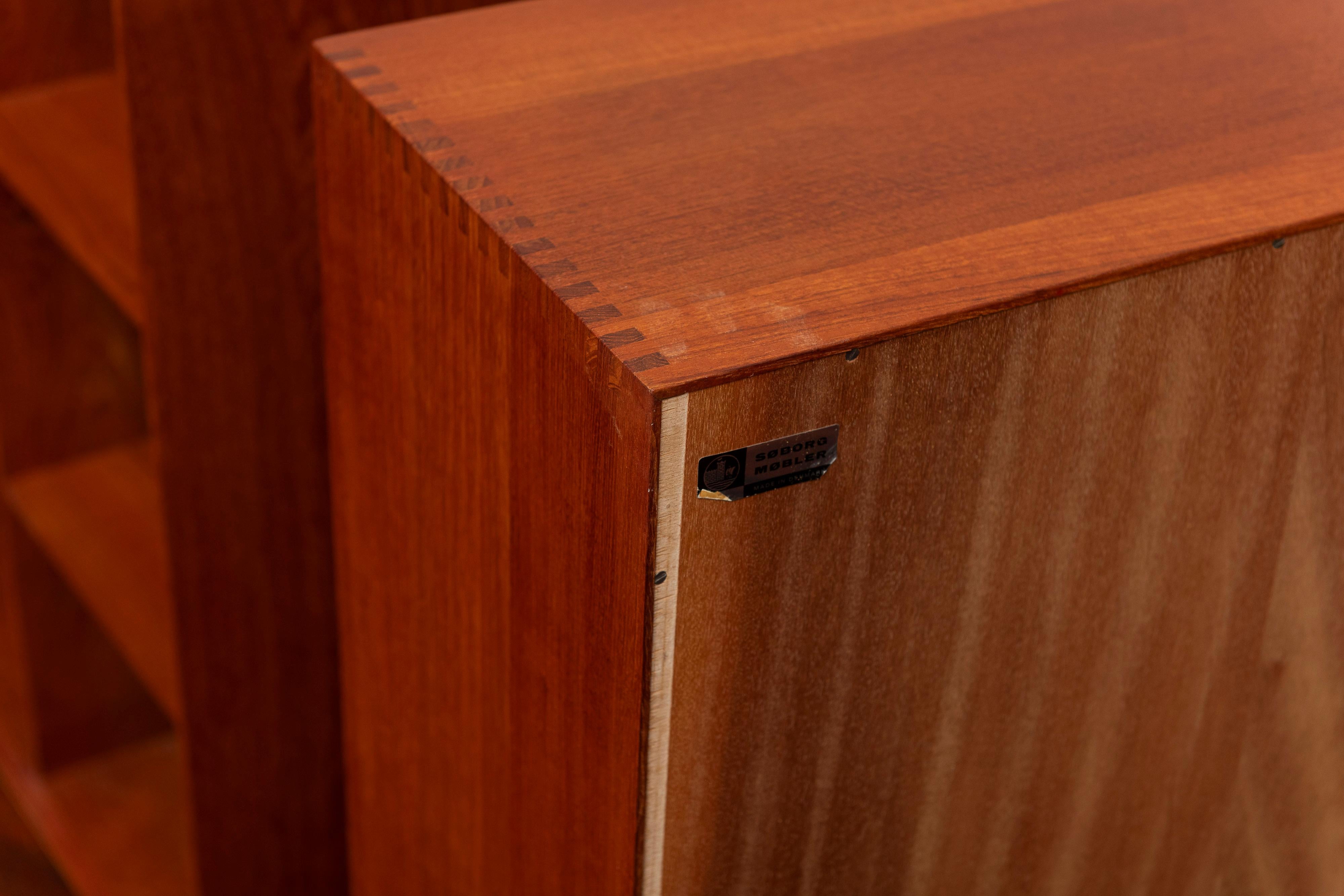 Peter Hvidt & Orla Molegaard Bookcases in vendita 1