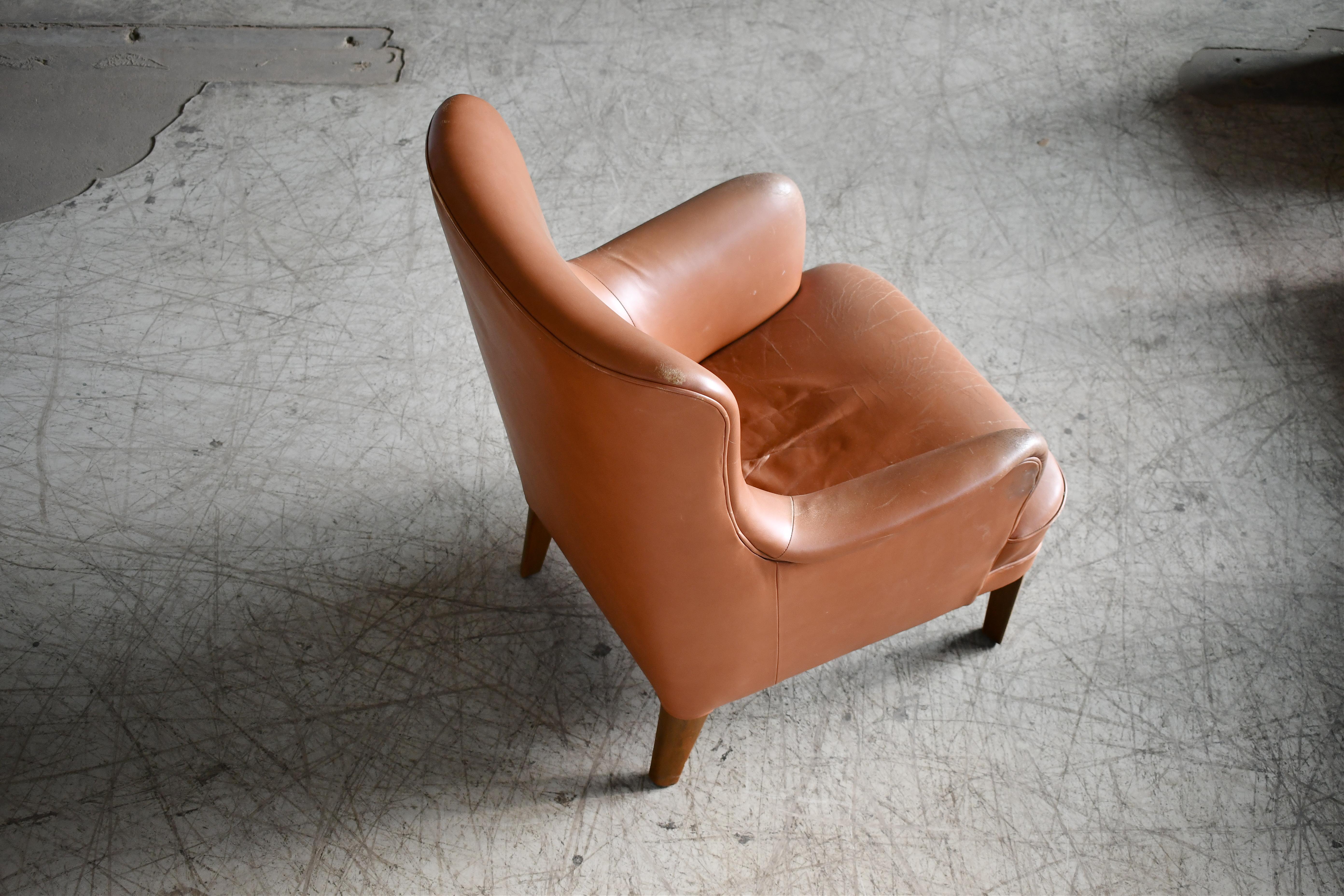 Peter Hvidt & Orla Molgaard Classic Danish 1950s Lounge Chair in Leather For Sale 4