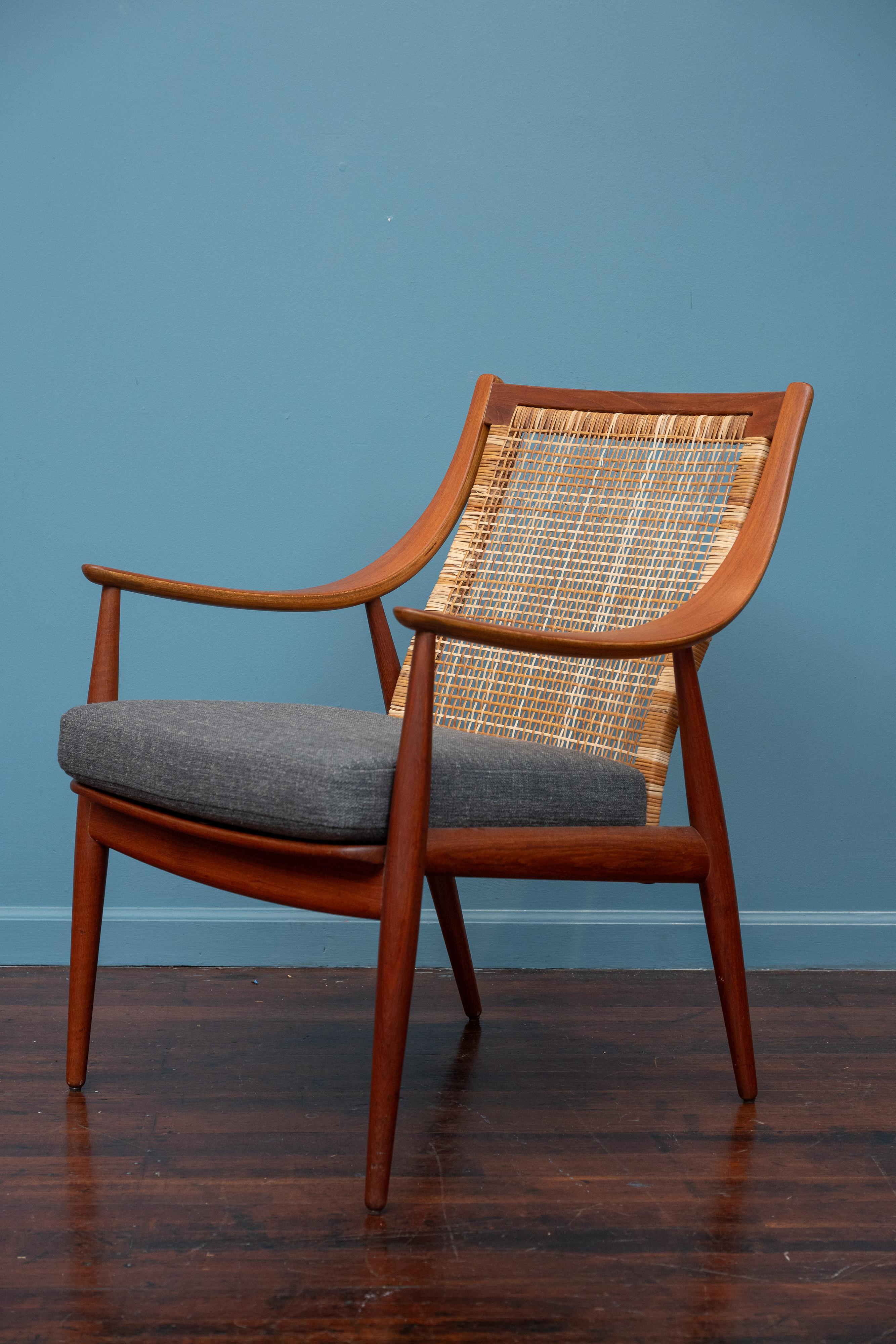 Peter Hvidt & Orla Molgaard Lounge Chair, Model FD 146 Bon état - En vente à San Francisco, CA