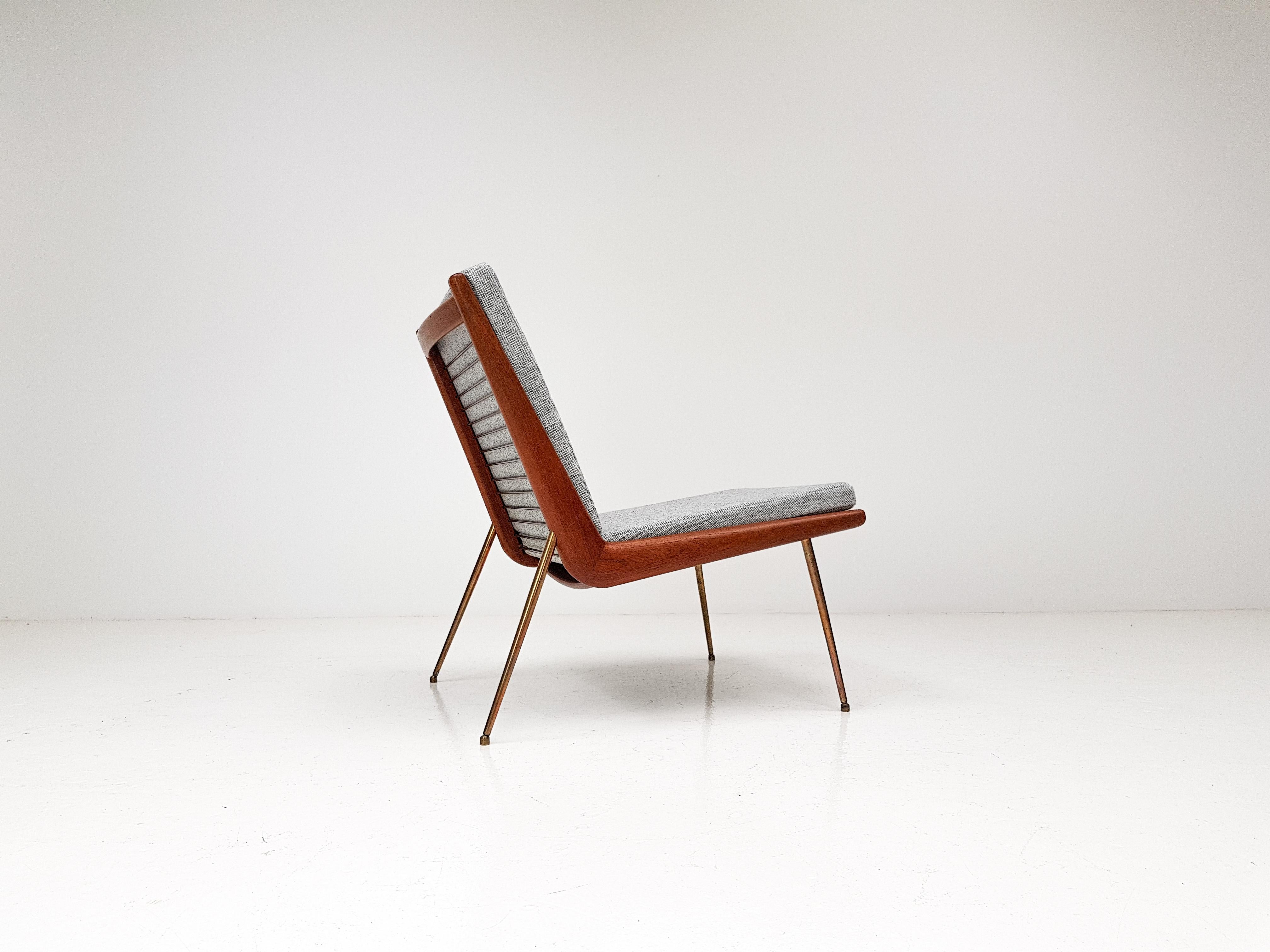 Peter Hvidt & Orla Molgaard-Nielsen Boomerang FD-134 Lounge Chair, Denmark In Good Condition In London Road, Baldock, Hertfordshire