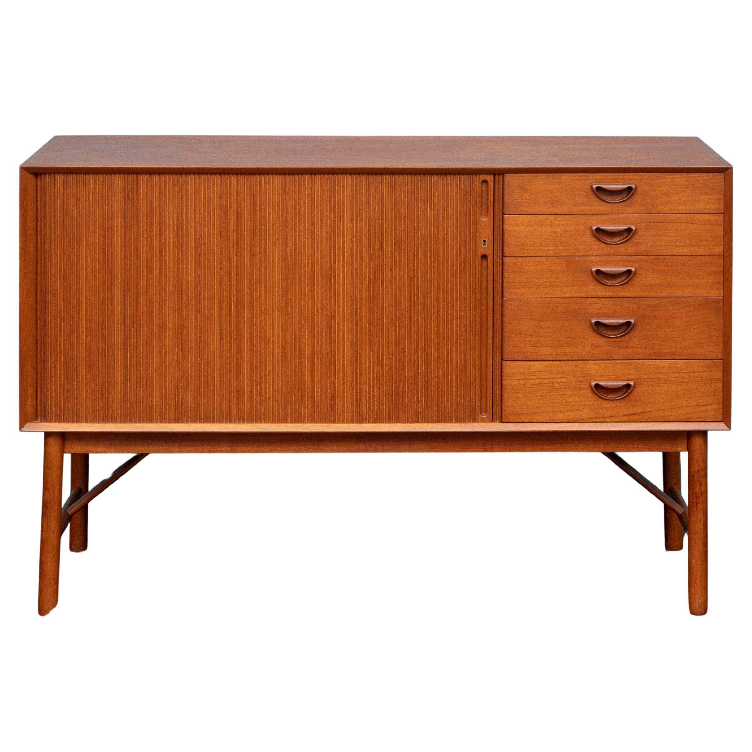 Peter Hvidt & Orla Molgaard-Nielsen Credenza, Model 309 in vendita