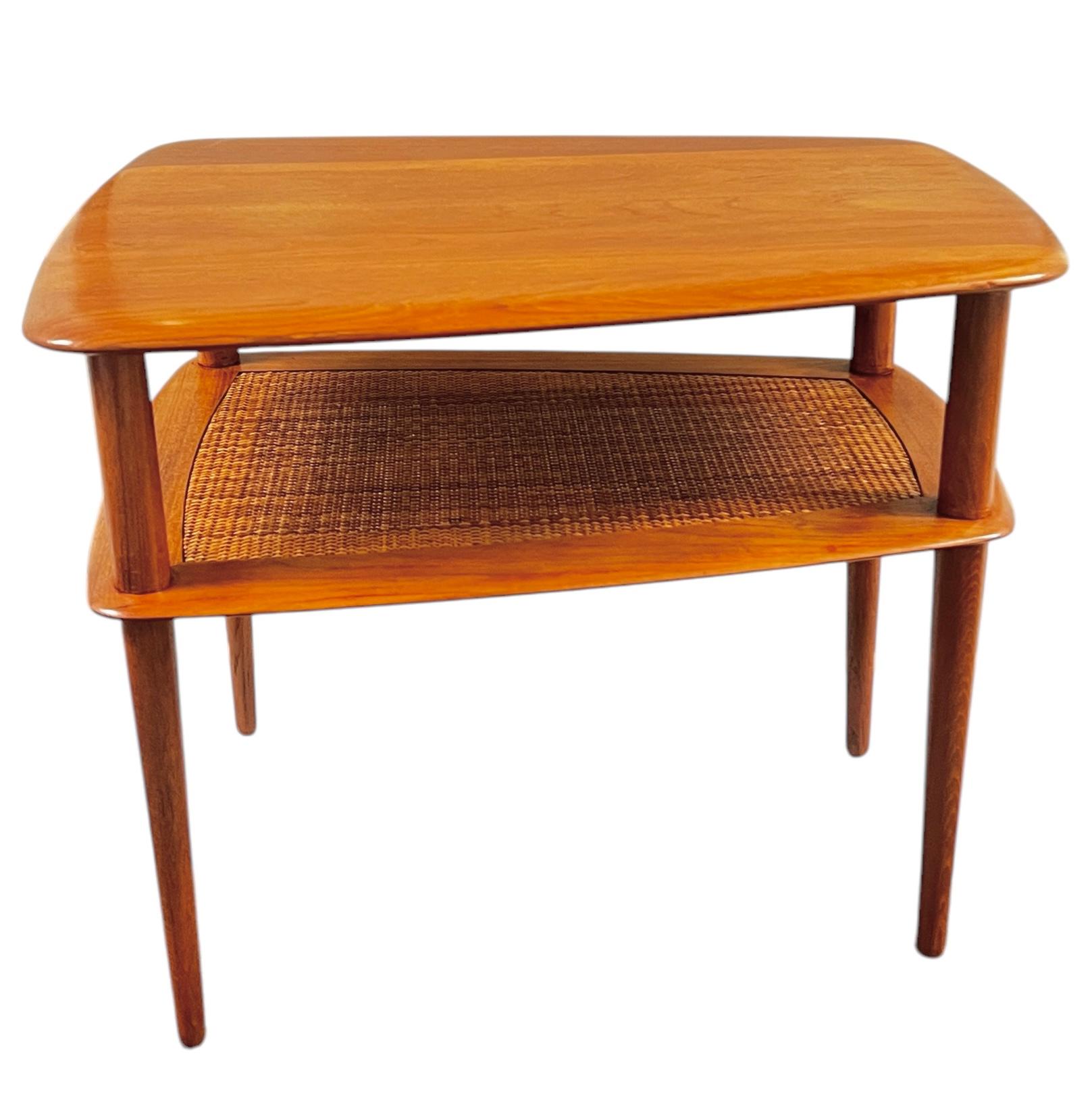 Peter Hvidt & Orla Molgaard-Nielsen Danish Mid-Century End Table, France & Son For Sale 2