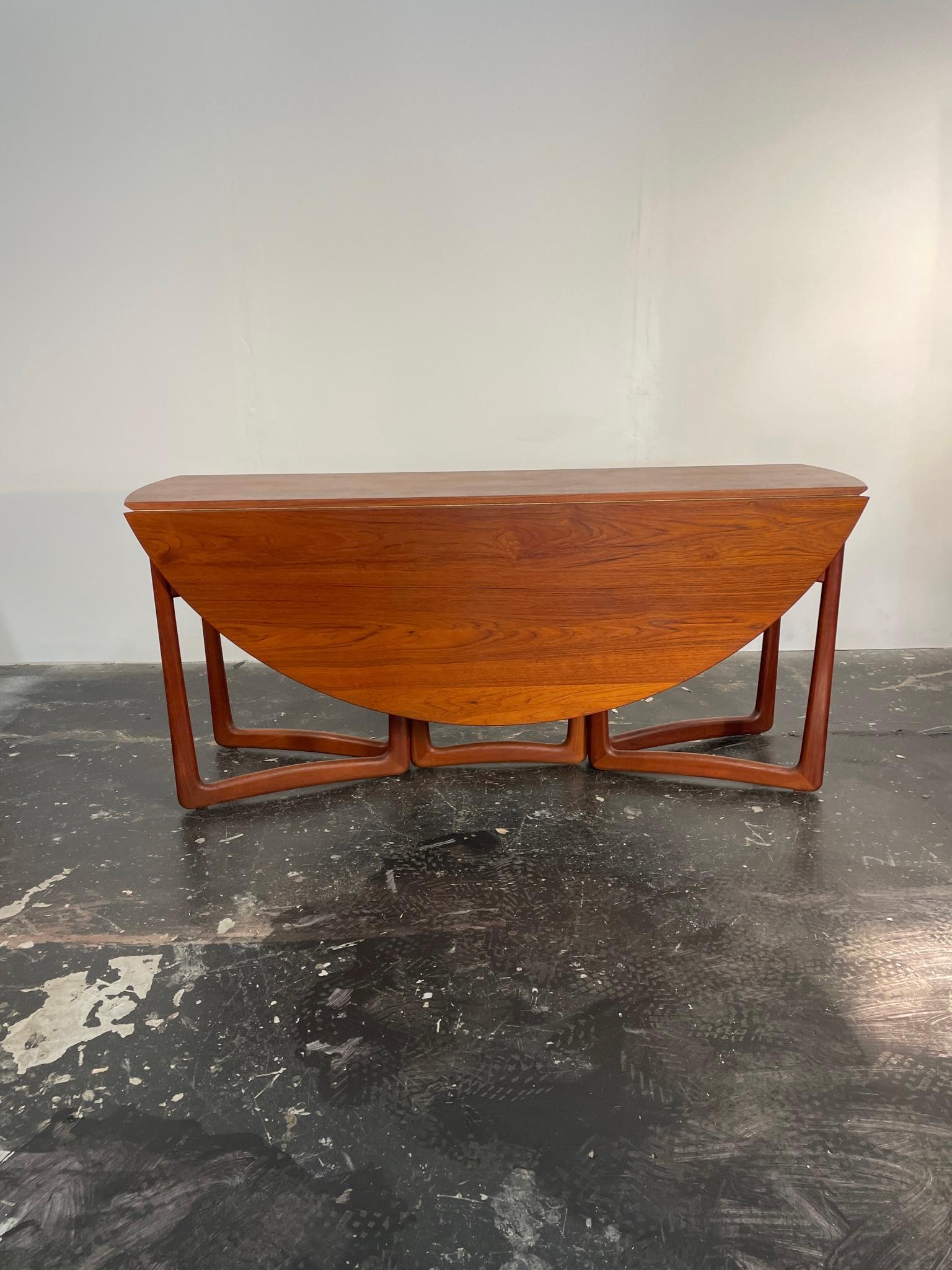 Danish Peter Hvidt & Orla Molgaard-Nielsen Drop Leaf Dining Table in Solid Teak For Sale