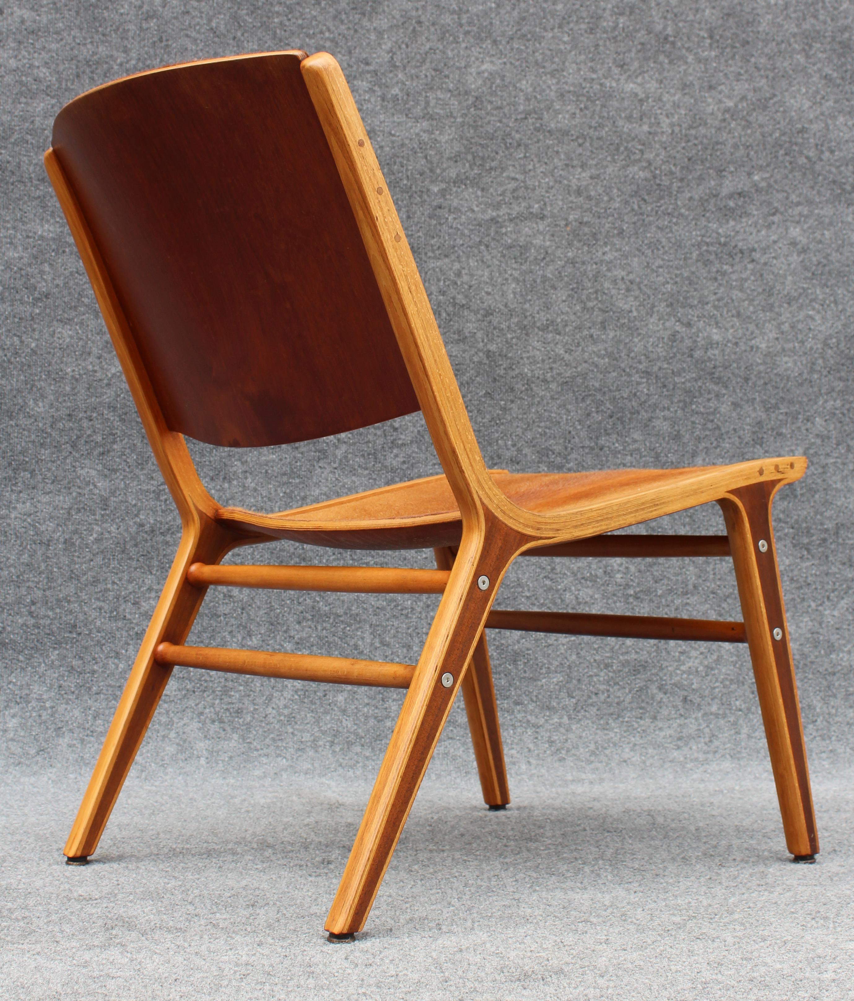 Cowhide-Loungesessel „Ax“ von Peter Hvidt & Orla Molgaard Nielsen für Fritz Hansen im Angebot 1