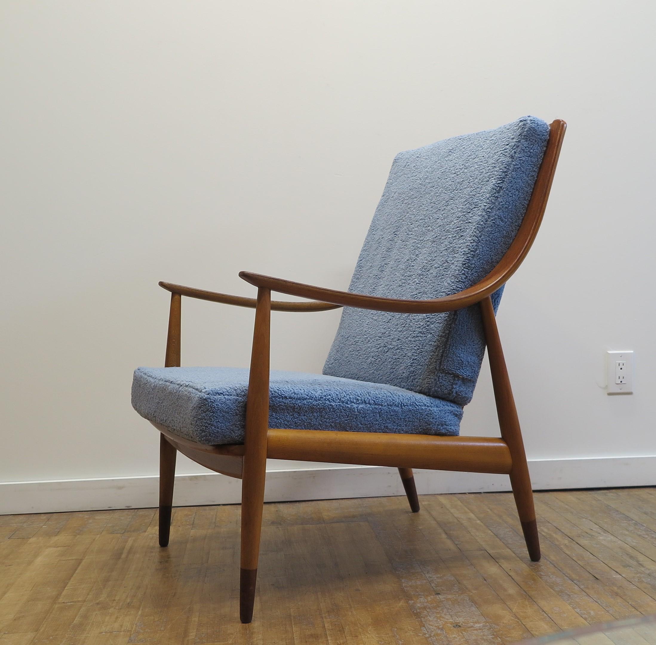 Textile Peter Hvidt & Orla Molgaard Nielsen Lounge Chair FD-145 For Sale
