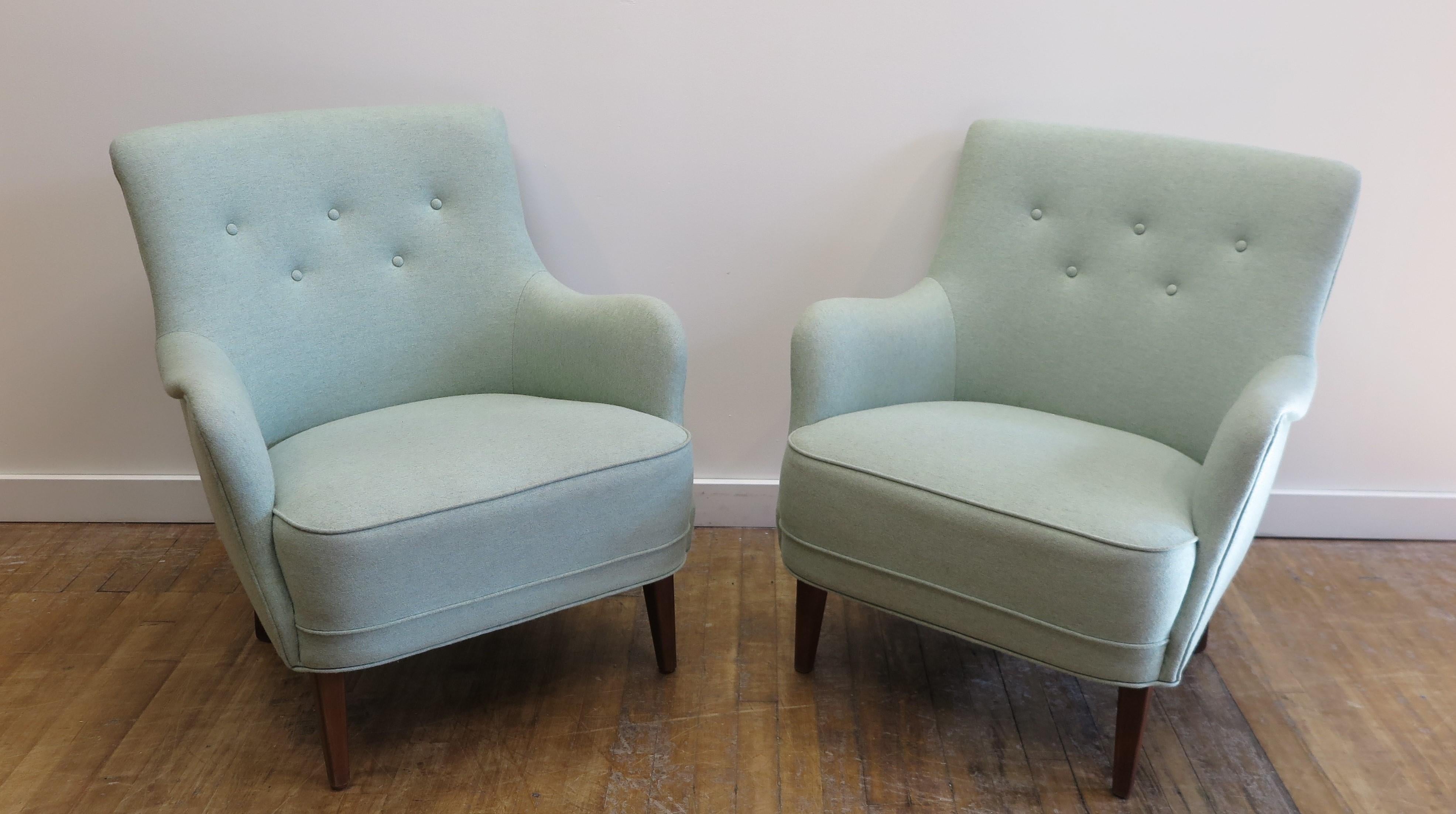 Mid-Century Modern Peter Hvidt & Orla Mölgaard Nielsen Lounge Chairs Model 1748 For Sale