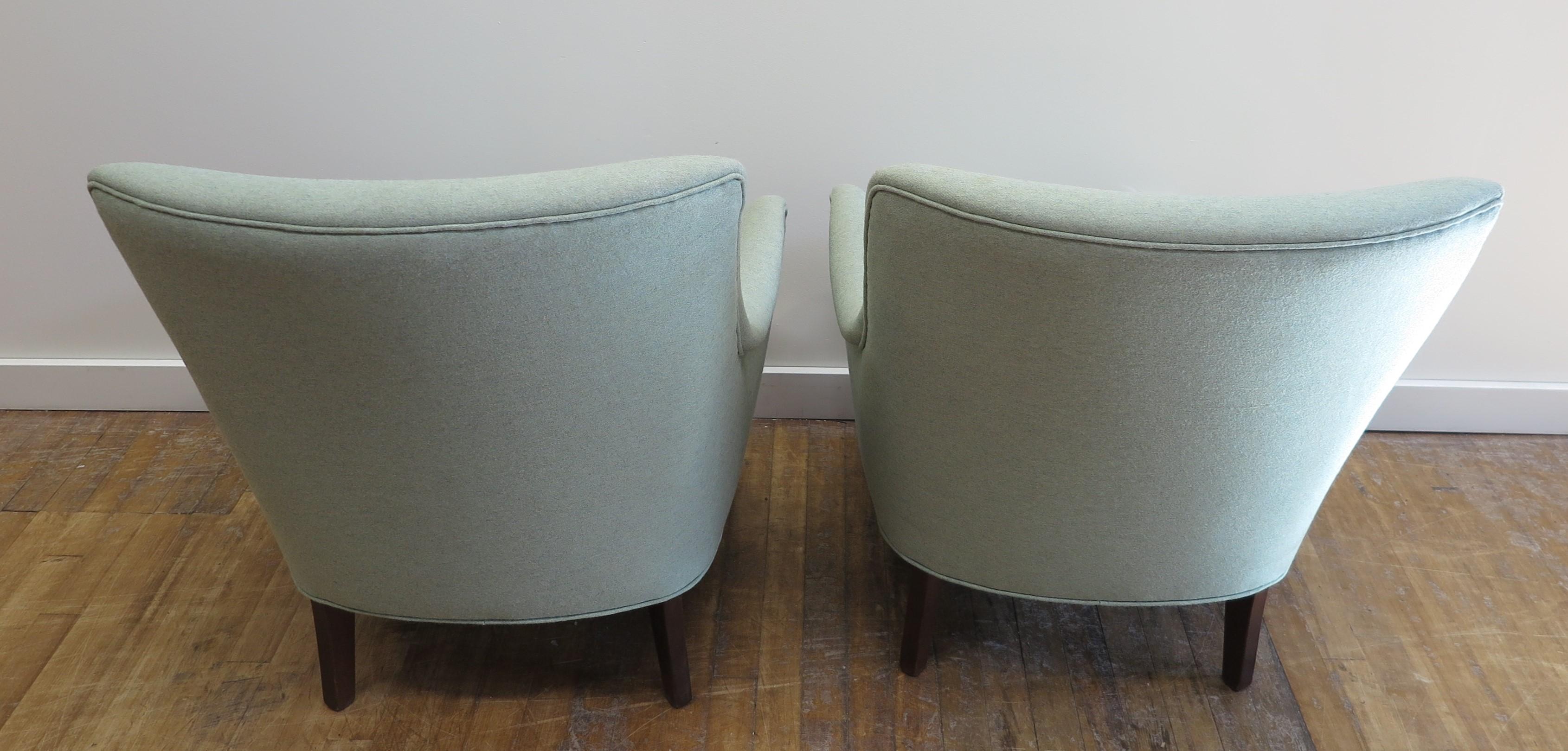 Peter Hvidt & Orla Mölgaard Nielsen Lounge Chairs Model 1748 In Good Condition For Sale In New York, NY