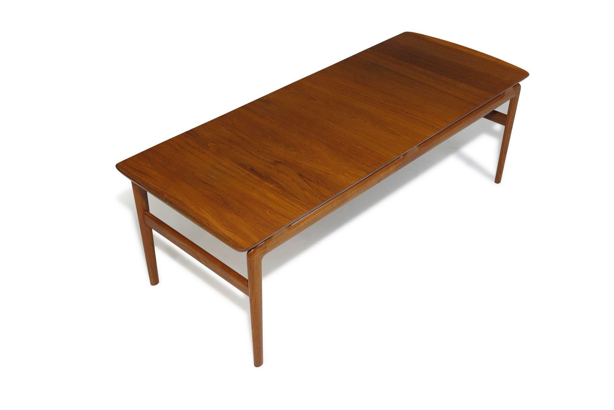 Table basse danoise Peter Hvidt & Orla Molgaard Nielsen Bon état - En vente à Oakland, CA