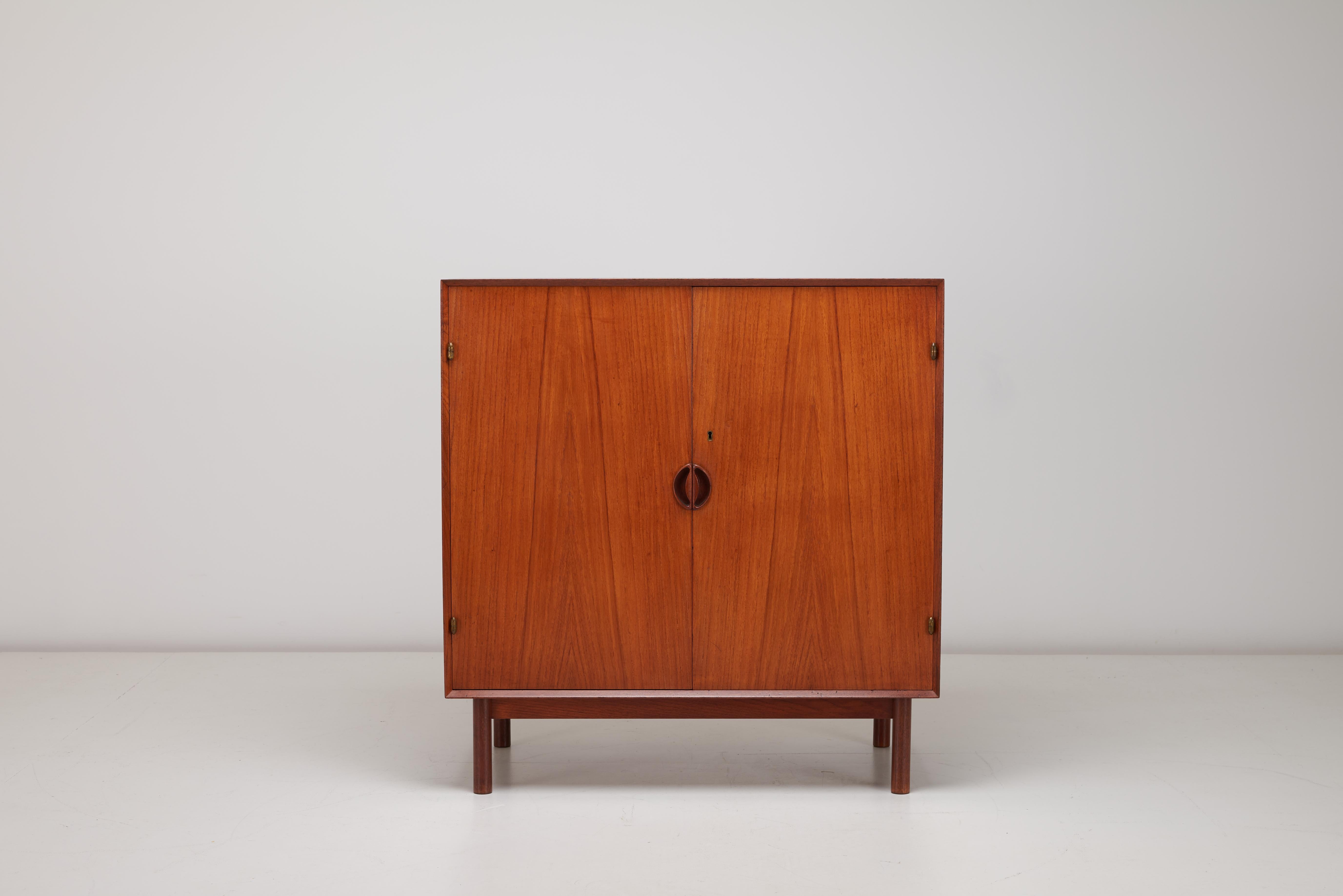Peter Hvidt & Orla Molgaard-Nielsen Teak Cabinet for Soborg Denmark 1956 In Good Condition For Sale In Uxbridge, GB