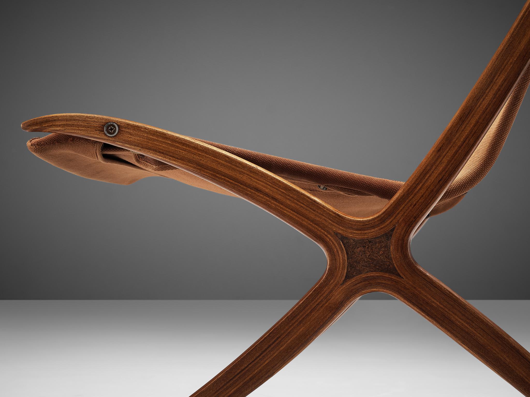 Scandinavo moderno Peter Hvidt & Orla Molgaard Nielsen Sedia 'X' in tela color cognac Brown in vendita