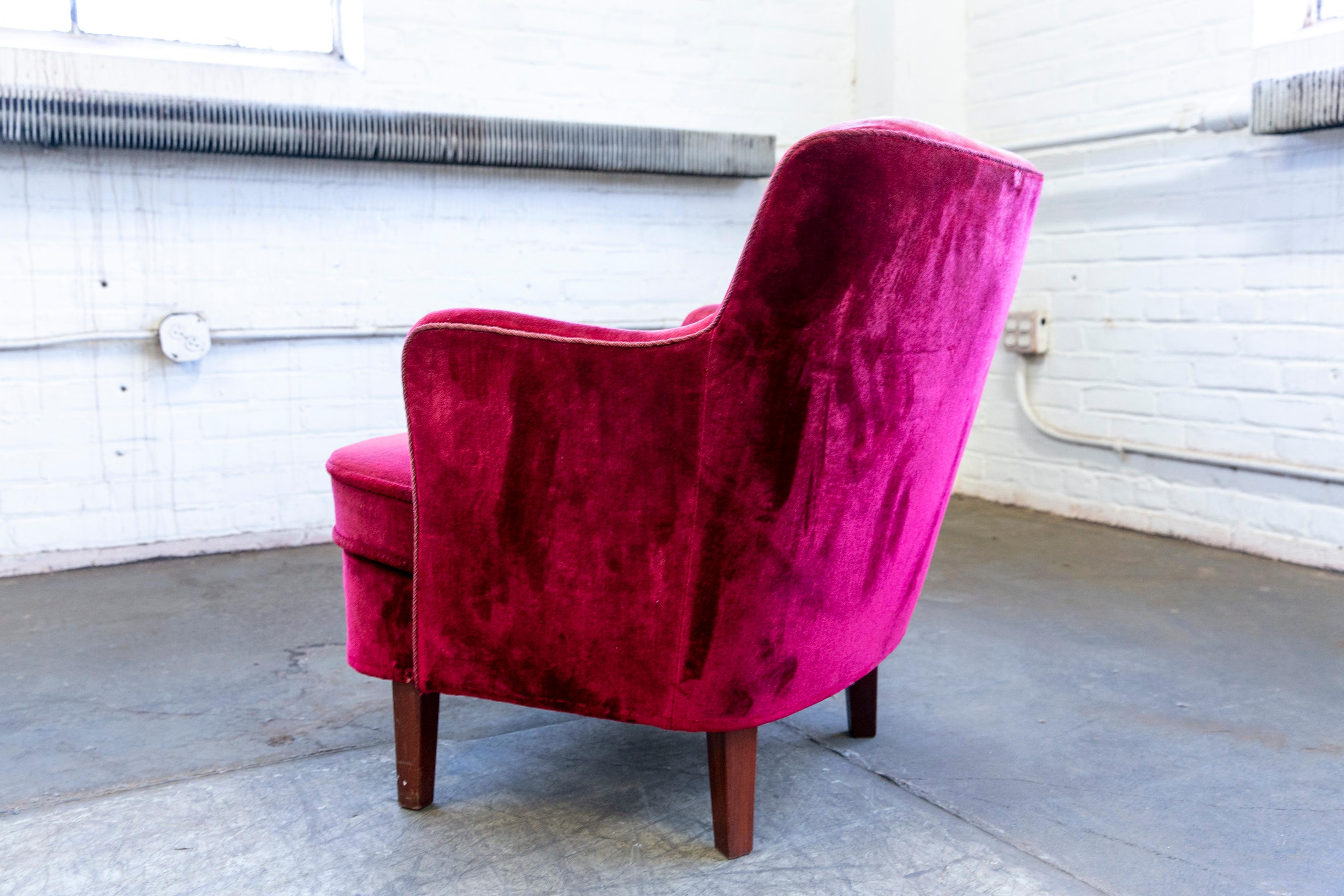 Peter Hvidt Orla Molgaard Style Classic Danish 1950s Lounge Chair 1