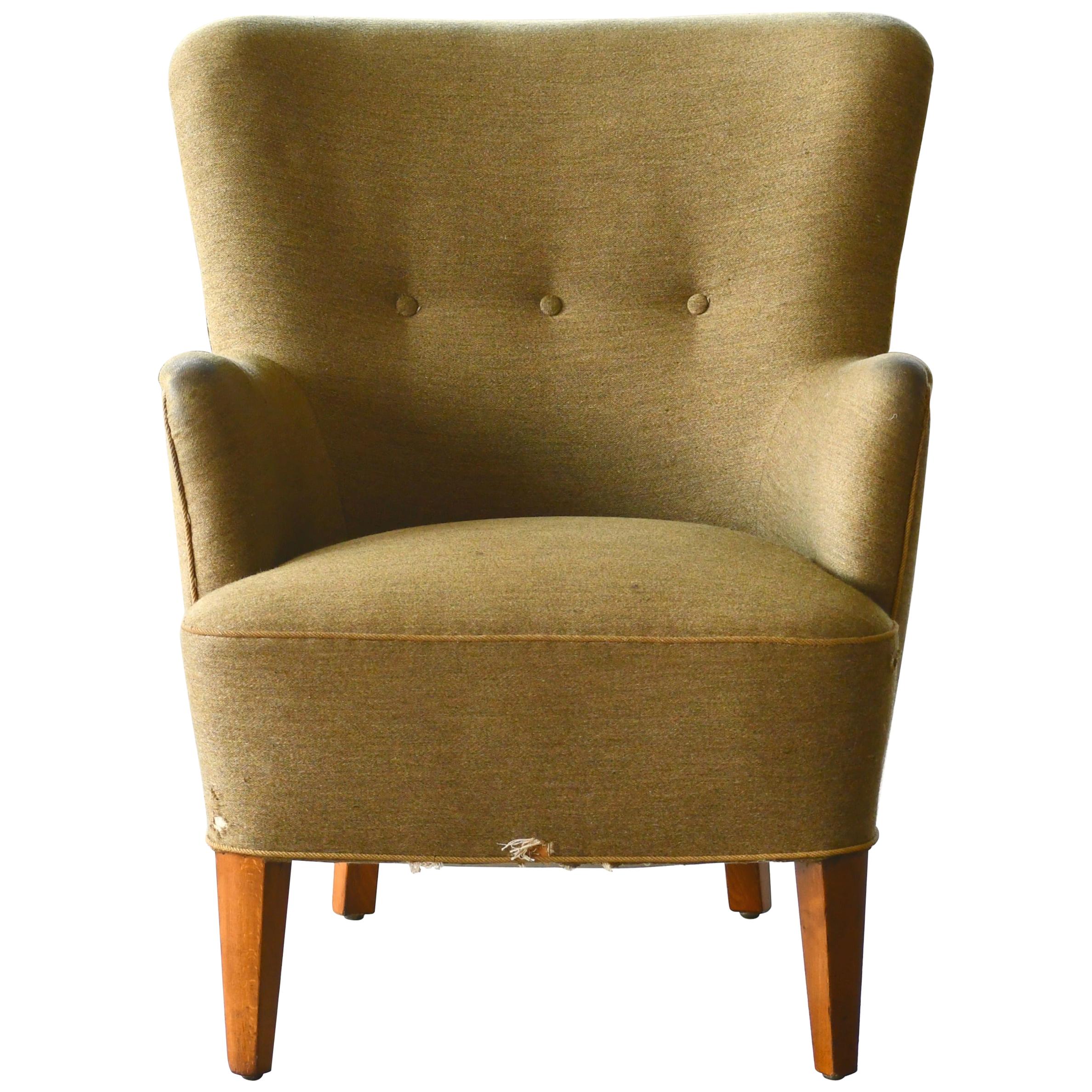 Peter Hvidt Orla Molgaard Style Classic Danish 1950s Lounge Chair
