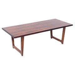 Peter Hvidt Style Mid Century Danish Rosewood Coffee Table