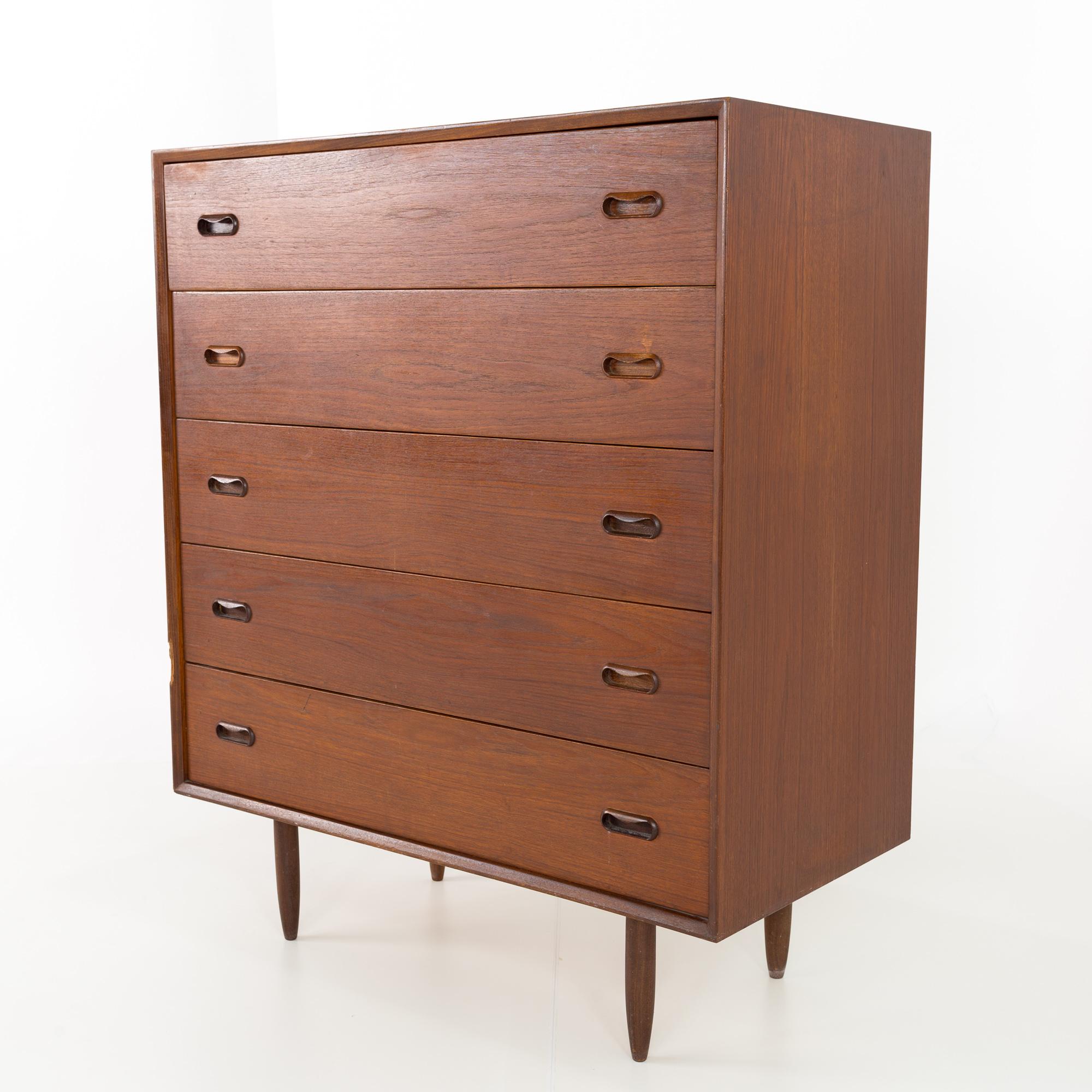 Mid-Century Modern Peter Hvidt Style Midcentury Danish Teak 5-Drawer Highboy Dresser Chest