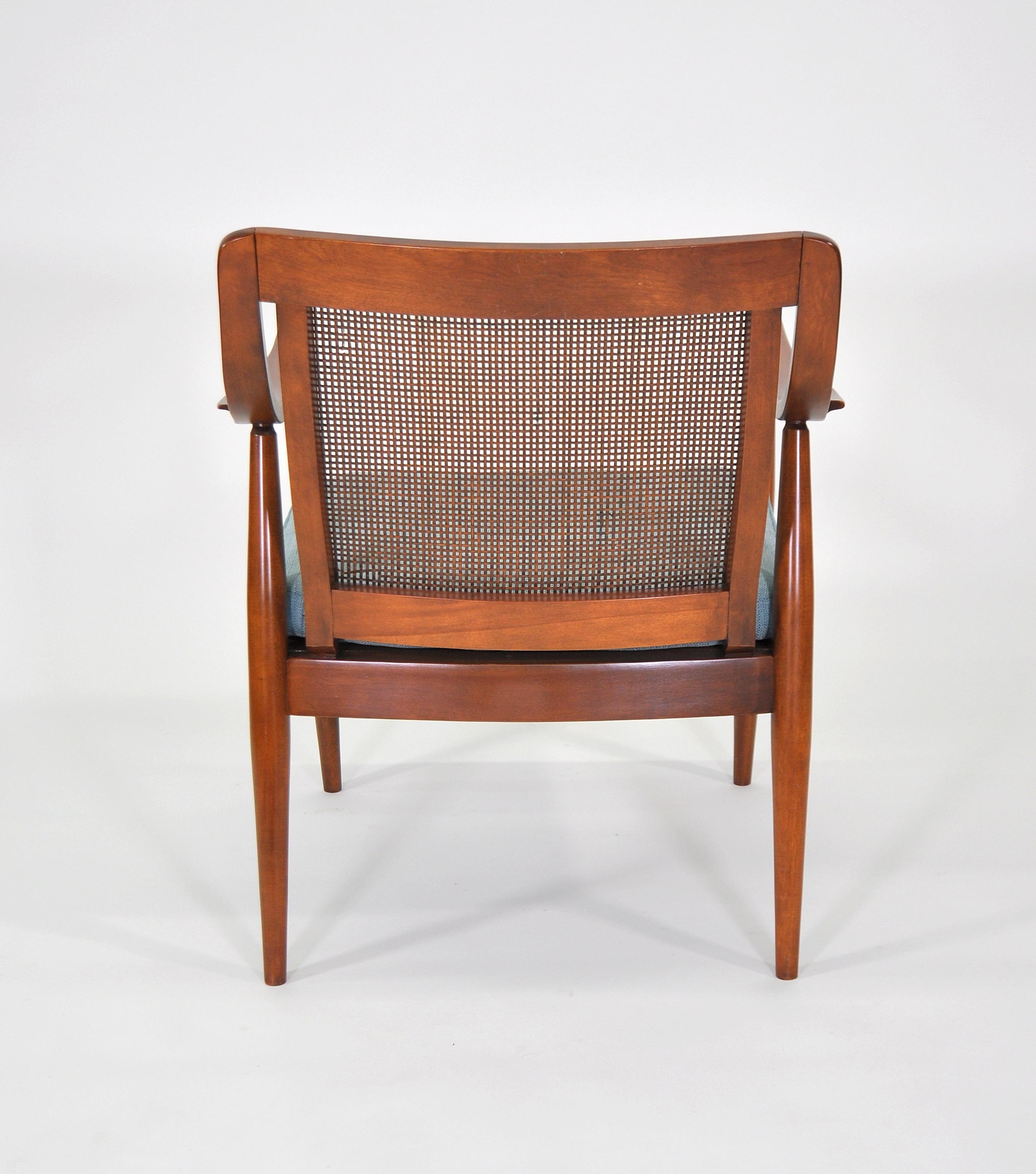 Mid-20th Century Peter Hvidt Style Walnut and Cane Lounge Chair