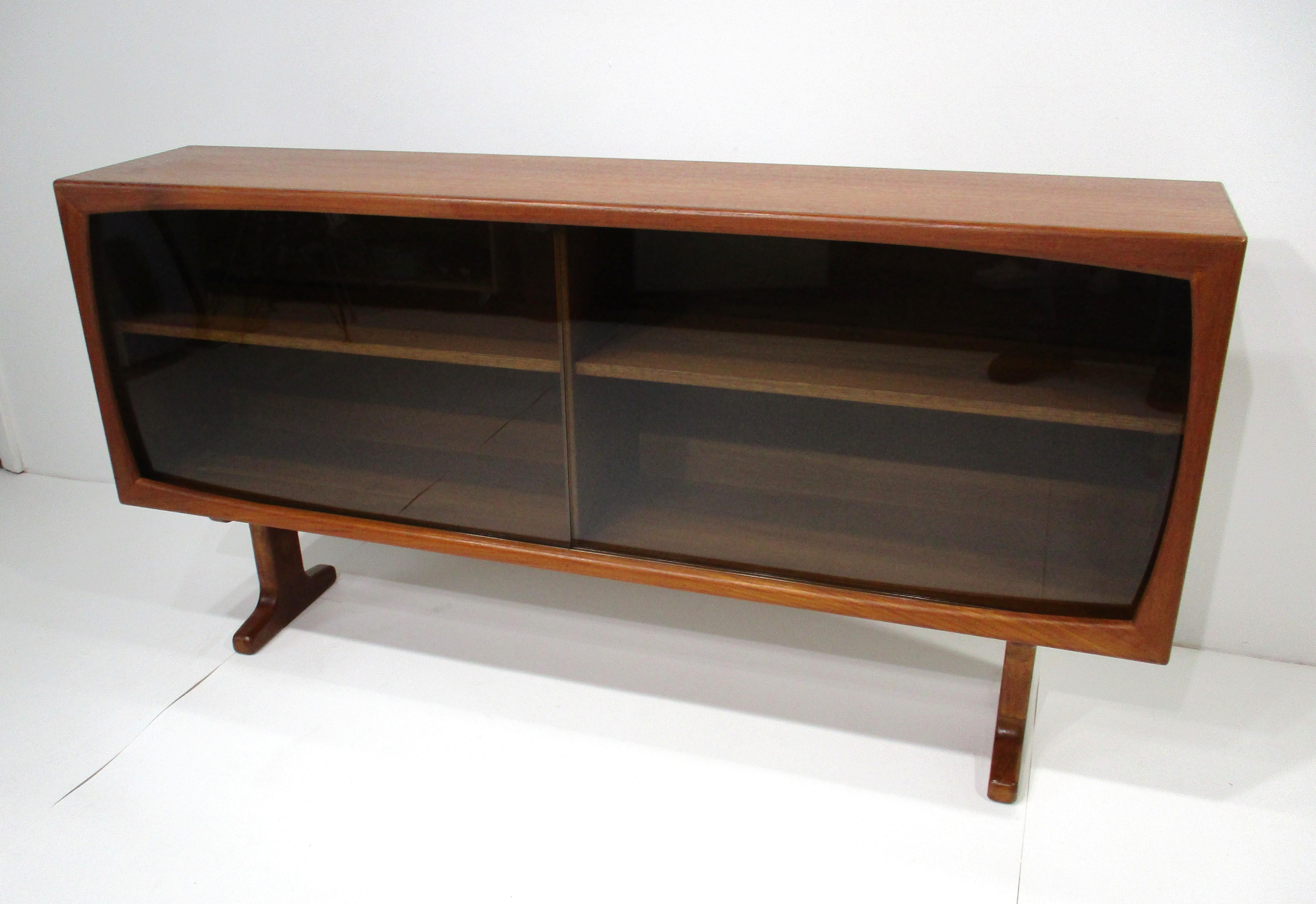 Peter Hvidt styled Teak / Glass Door Bookcase Denmark In Good Condition In Cincinnati, OH