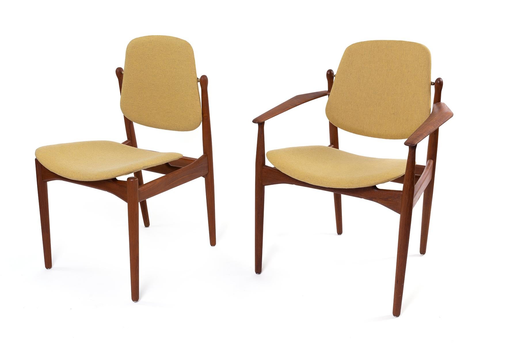 Wool Peter Hvidt Yellow Adjustable Teak 1950's Dining Chairs