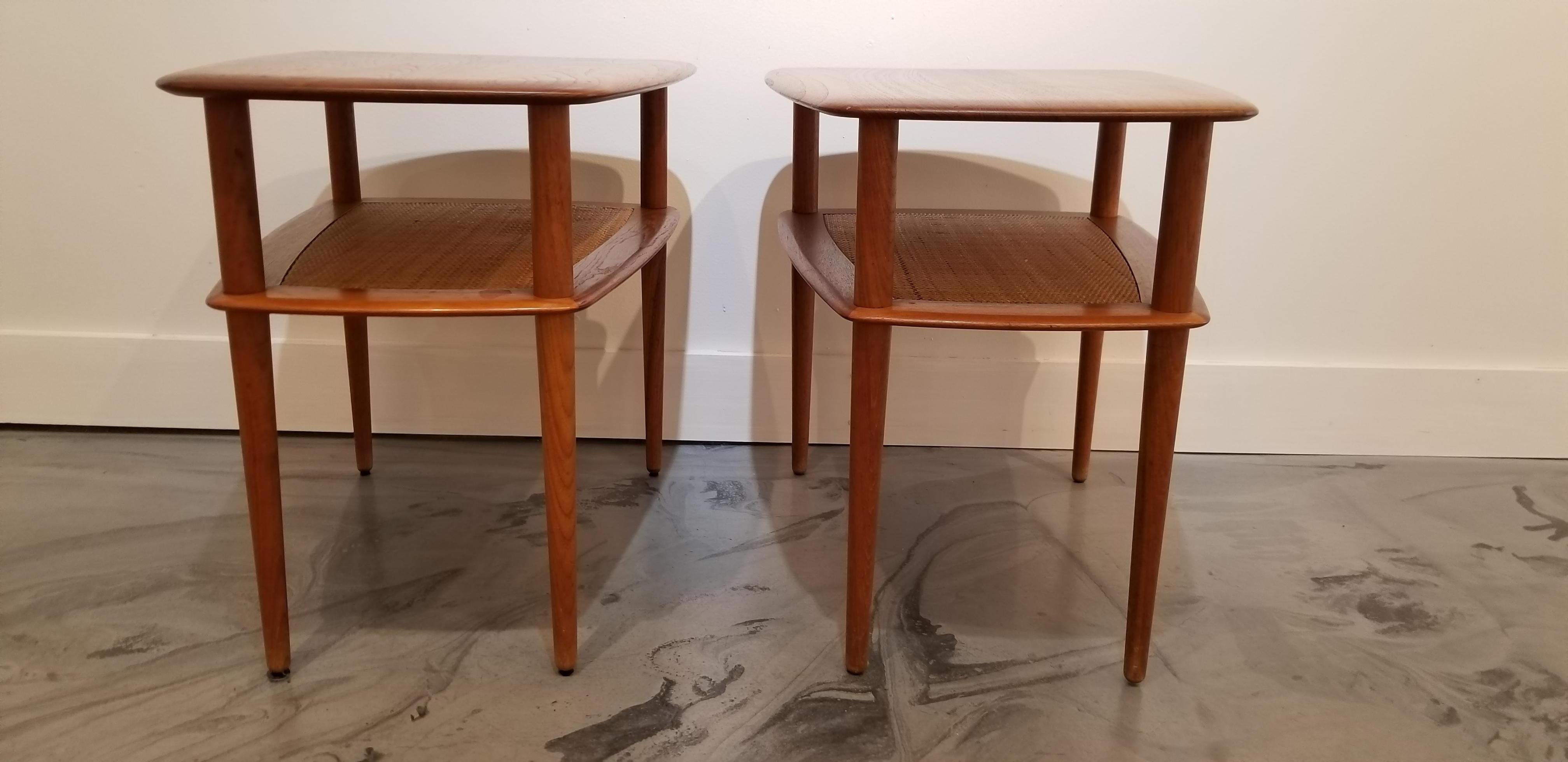 Peter Hvidt Teak Danish Modern End Tables, A Pair In Good Condition For Sale In Fulton, CA