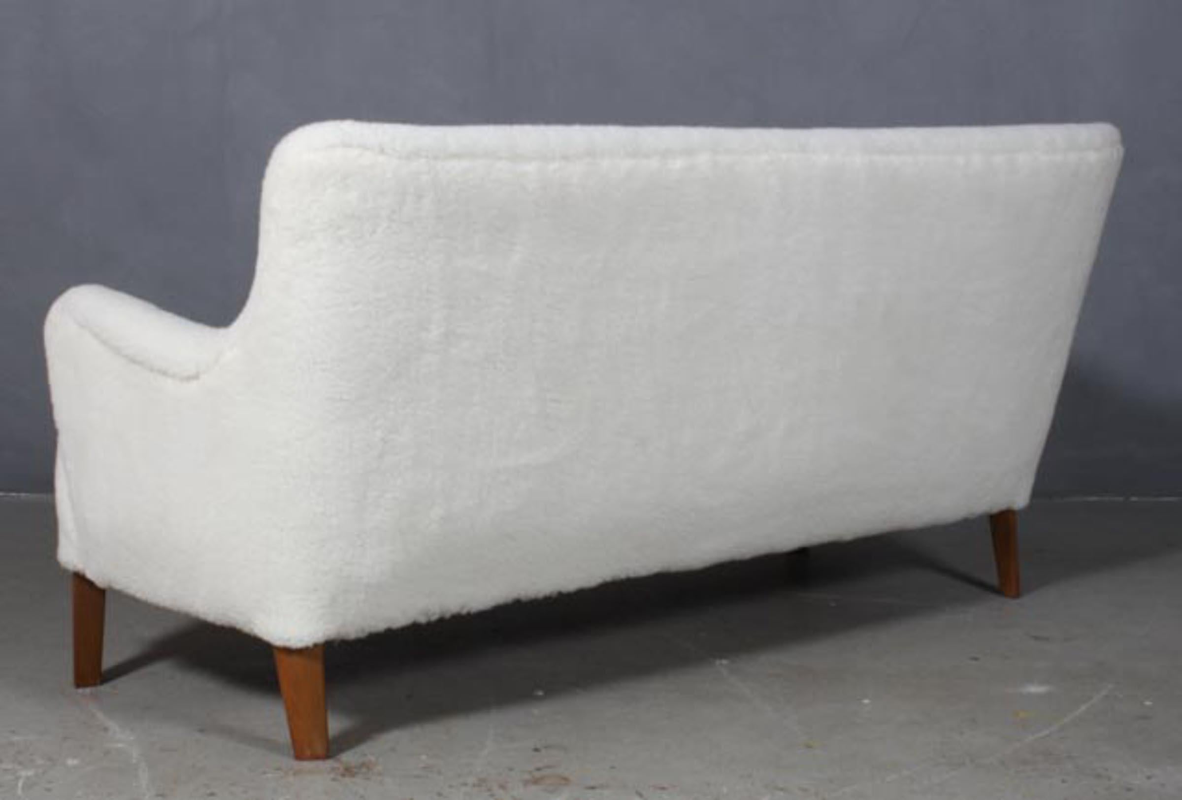 Mid-20th Century Peter Hvidt Three-Seat Sofa Lambwool Sofa, 1940s