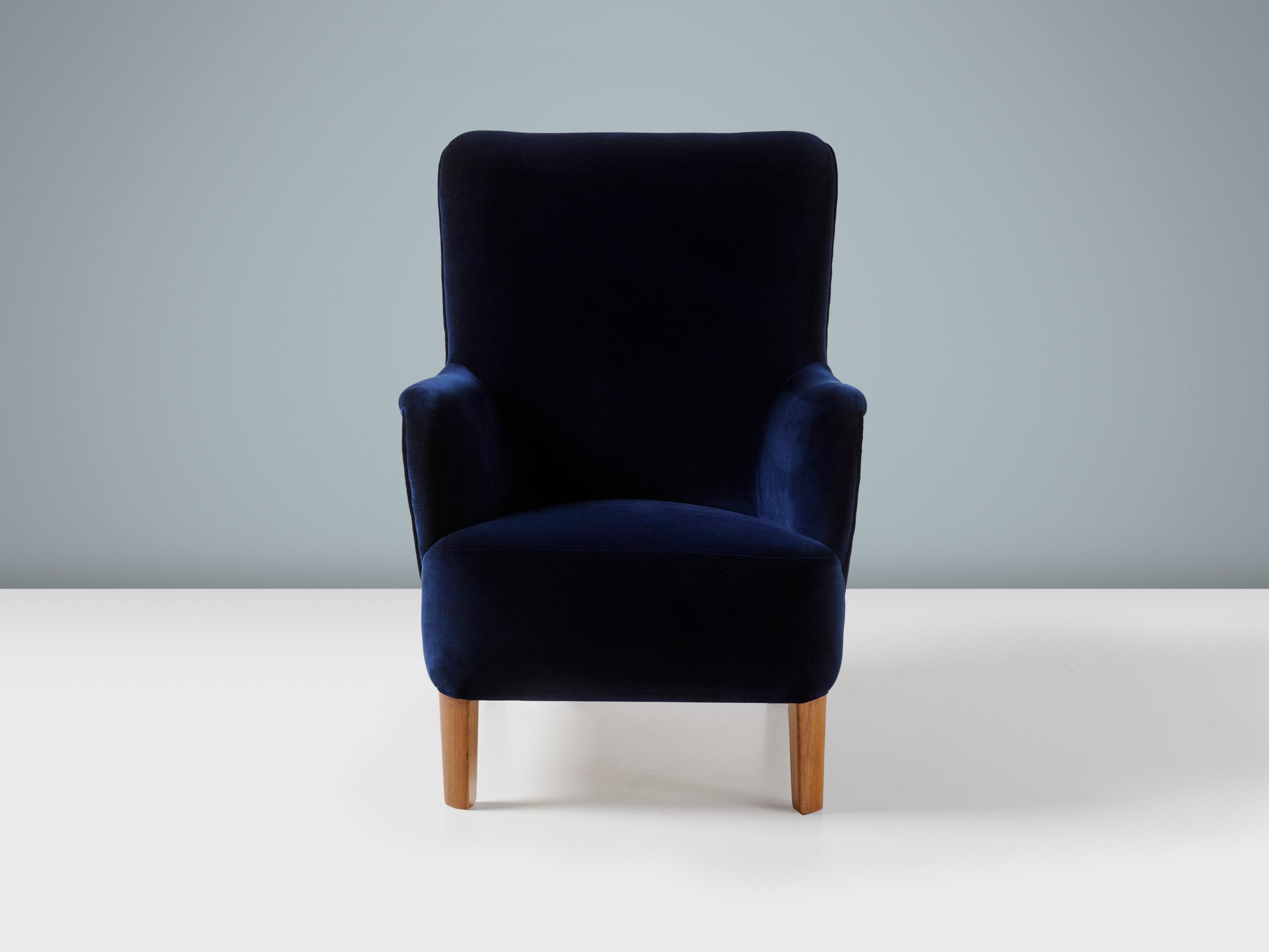 Danish Peter Hvidt Vintage Velvet Armchair for Fritz Hansen 1940s